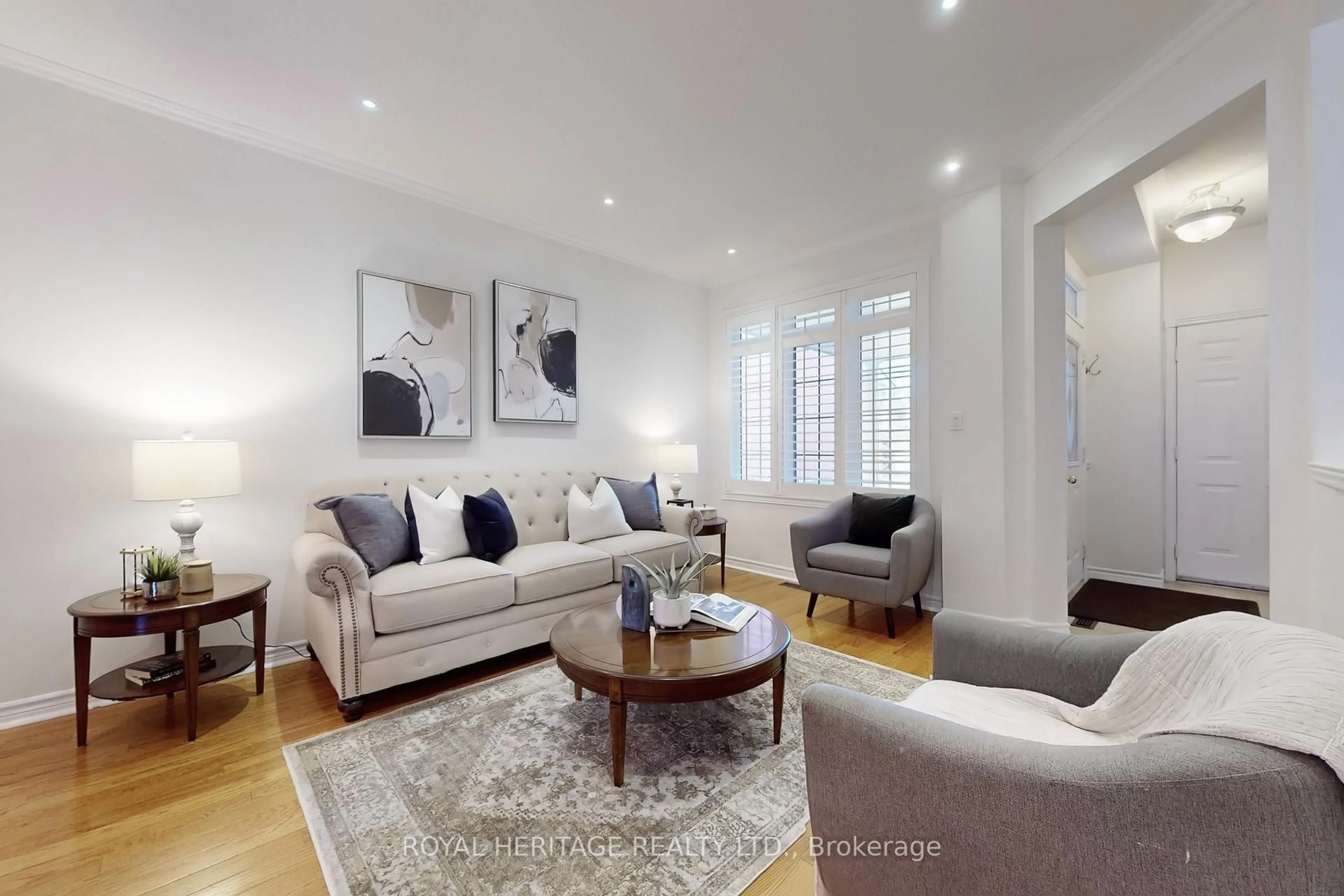 Living room with furniture, unknown for 96 Waterbridge Way, Toronto Ontario M1C 5C1