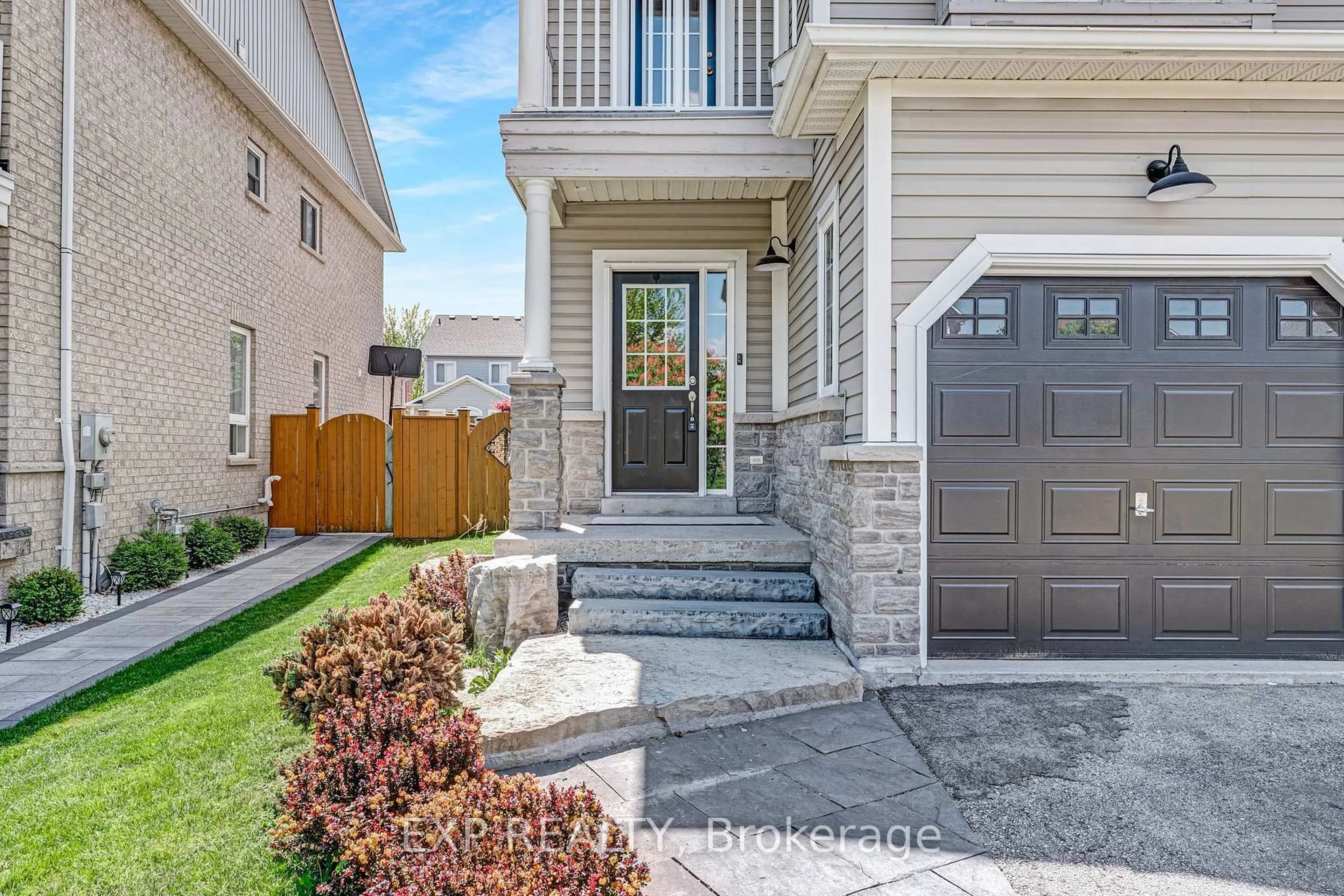 Home with brick exterior material, street for 184 Cachet Blvd, Whitby Ontario L1M 2L9