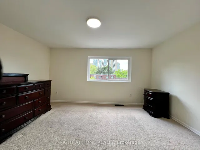 Additional image 8 of 286 Sprucewood Crt Unit 43