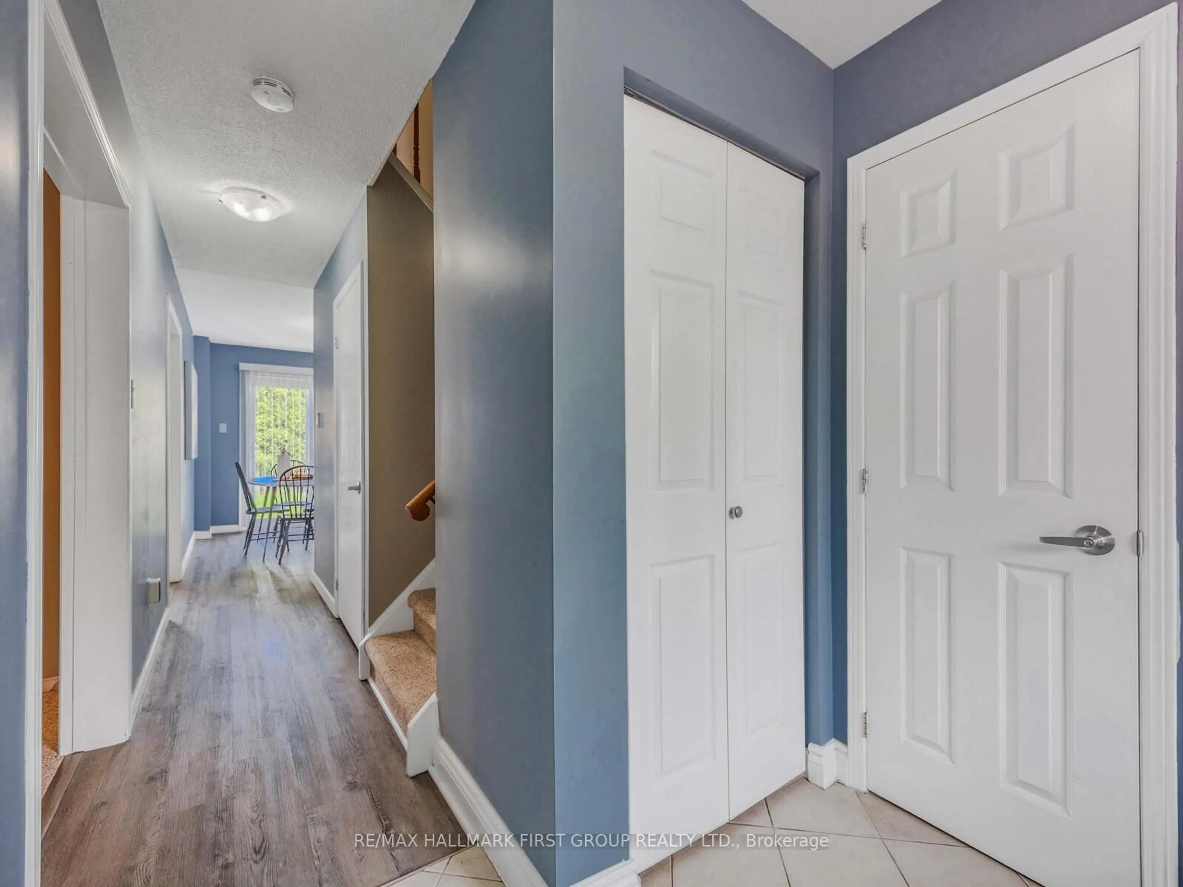 Indoor entryway for 5 Chalmers Cres, Ajax Ontario L1S 5Z5