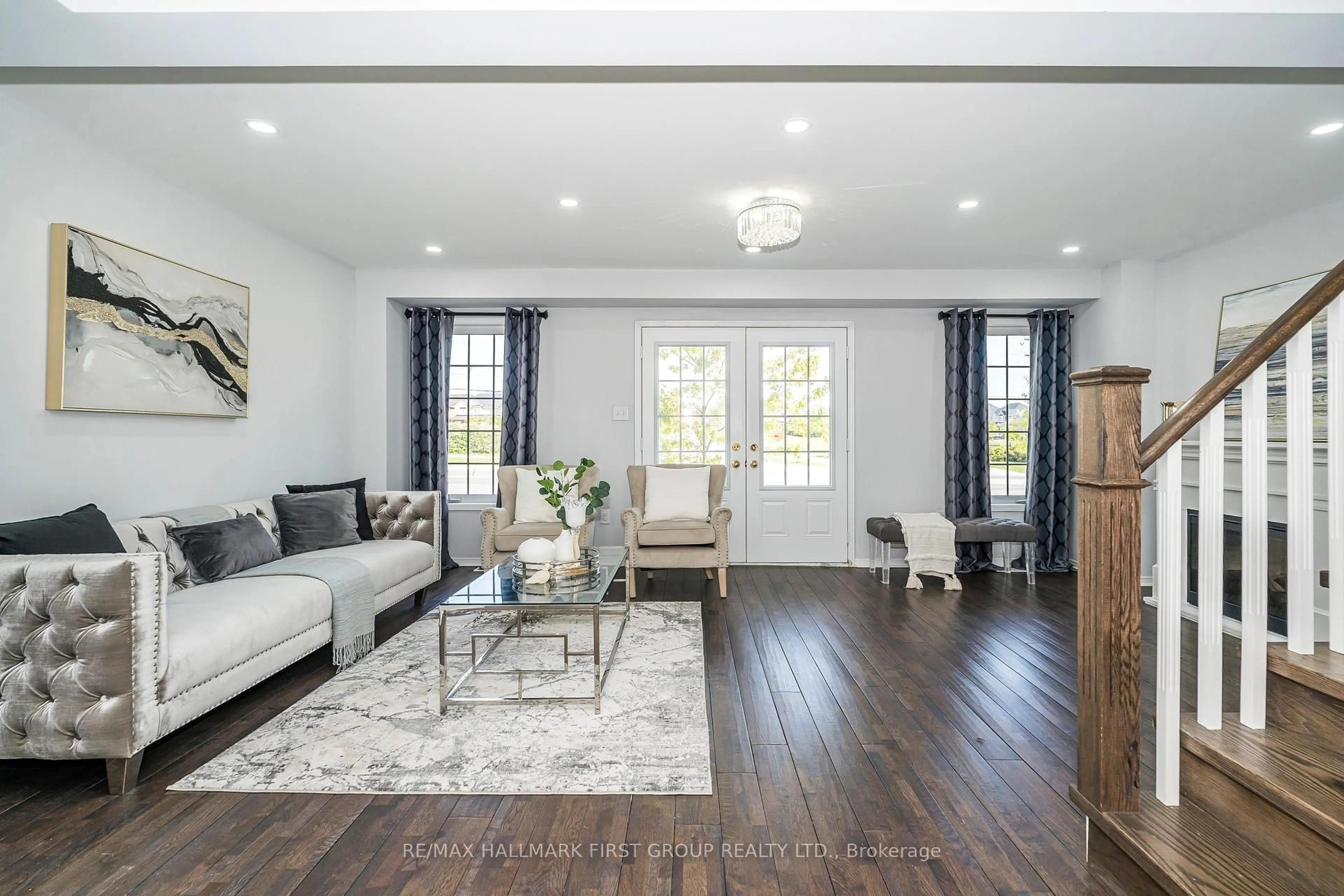 Living room with furniture, unknown for 527 Rossland Rd, Ajax Ontario L1T 4S1
