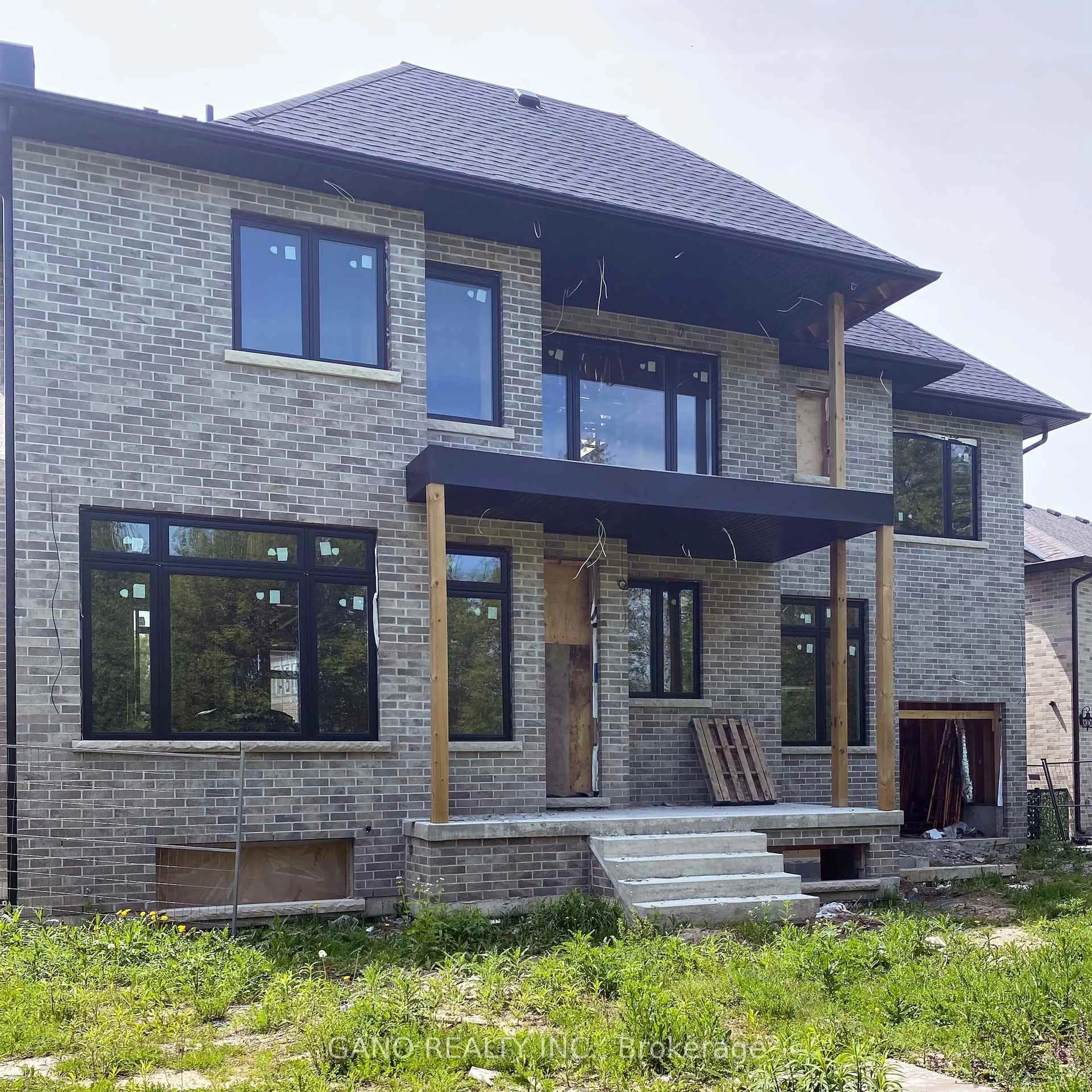 Home with brick exterior material, building for 39 Pythagoras Dr, Toronto Ontario M1C 0B9