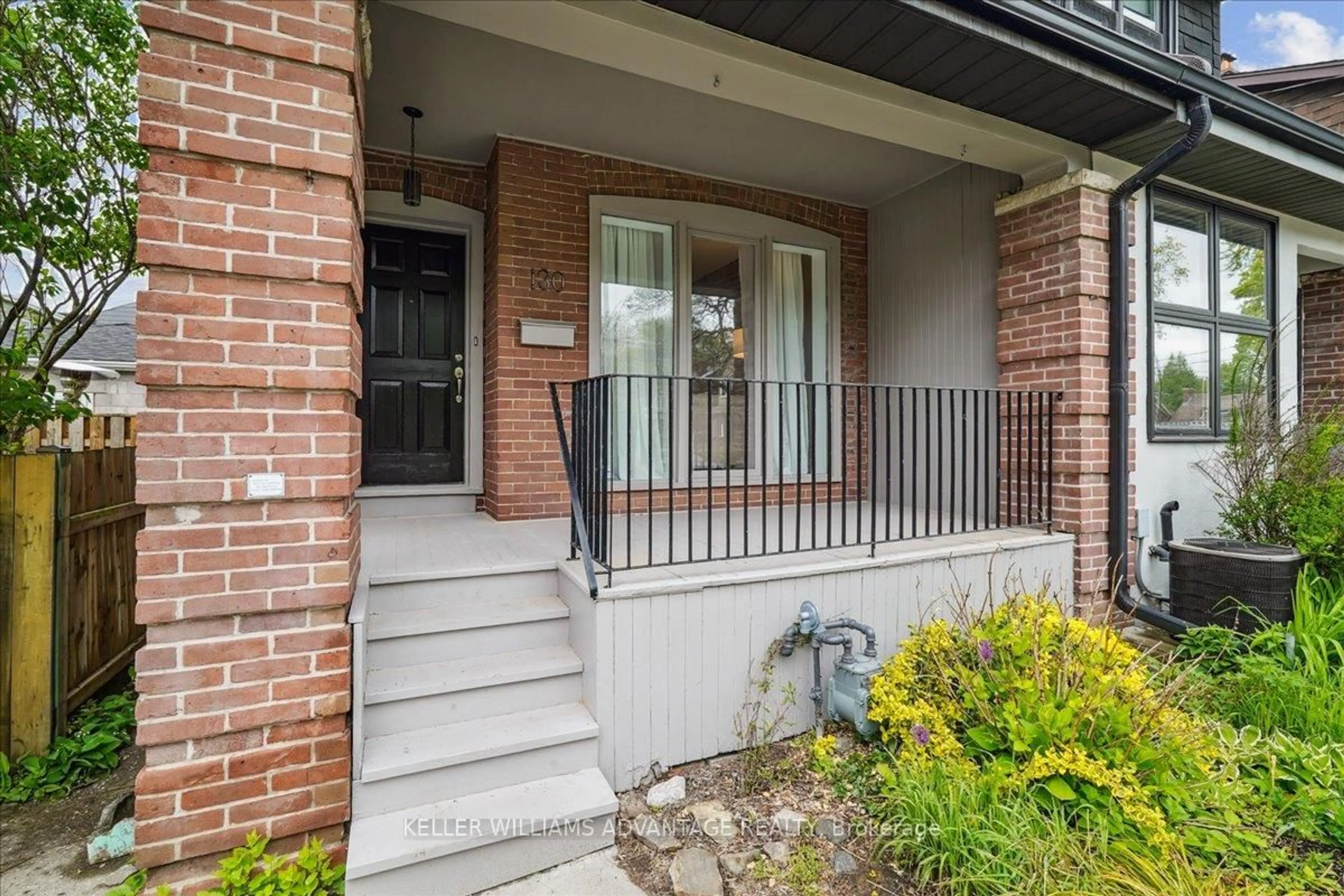 Unknown for 130 Glebeholme Blvd, Toronto Ontario M4J 1S6