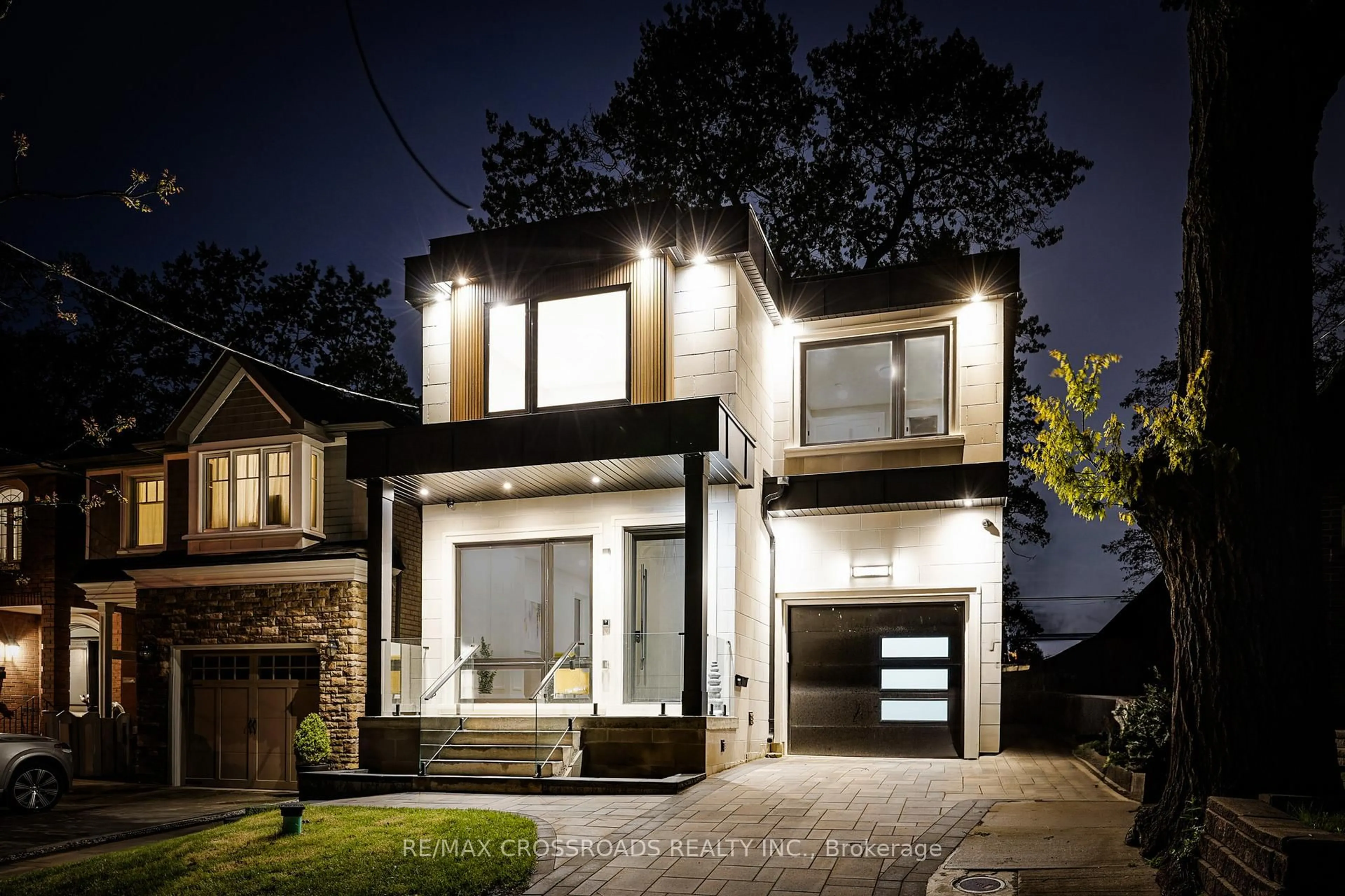 Home with brick exterior material, street for 112 Blantyre Ave, Toronto Ontario M1N 2R5