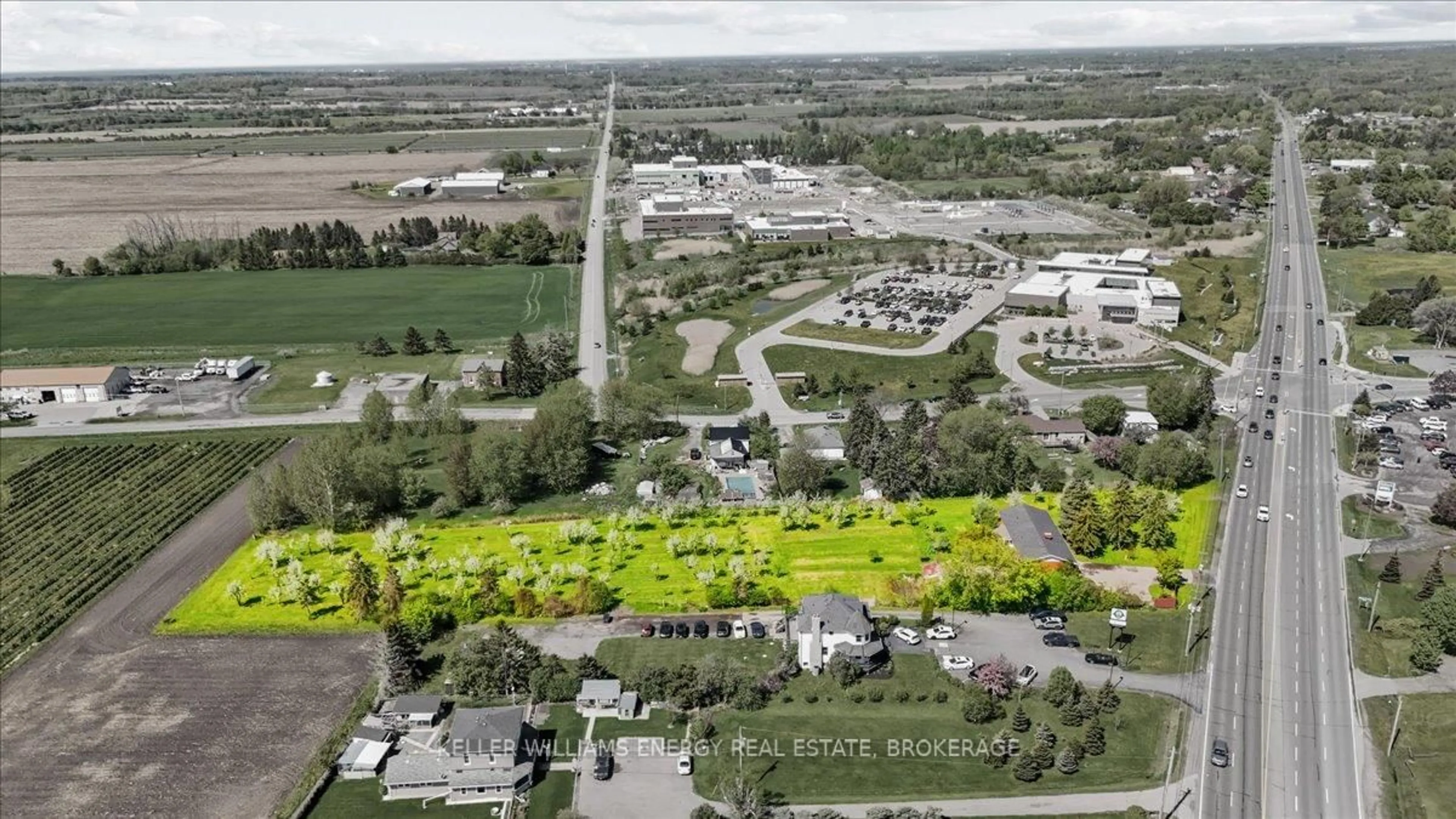 A pic from outside/outdoor area/front of a property/back of a property/a pic from drone, street for 2263 Hwy 2 Highway, Clarington Ontario L1C 3K7