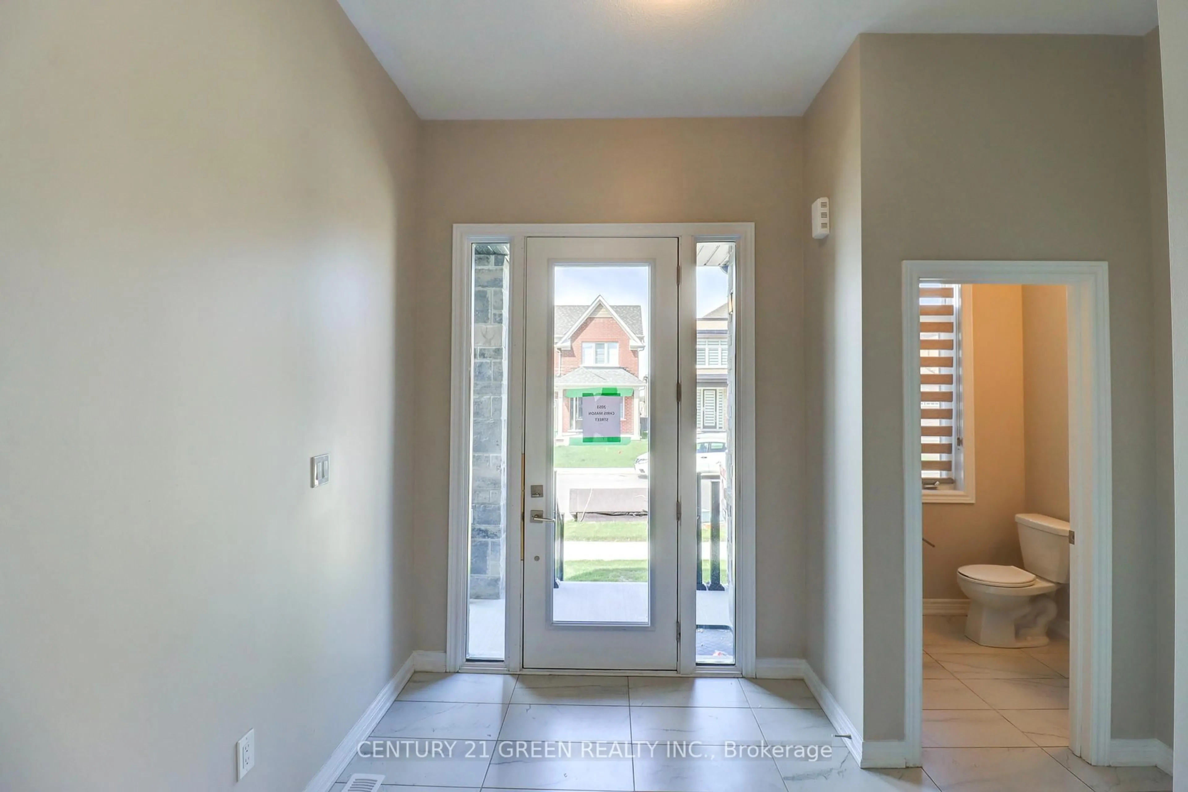 Indoor entryway for 2053 Chris Mason St, Oshawa Ontario L1L 0S5