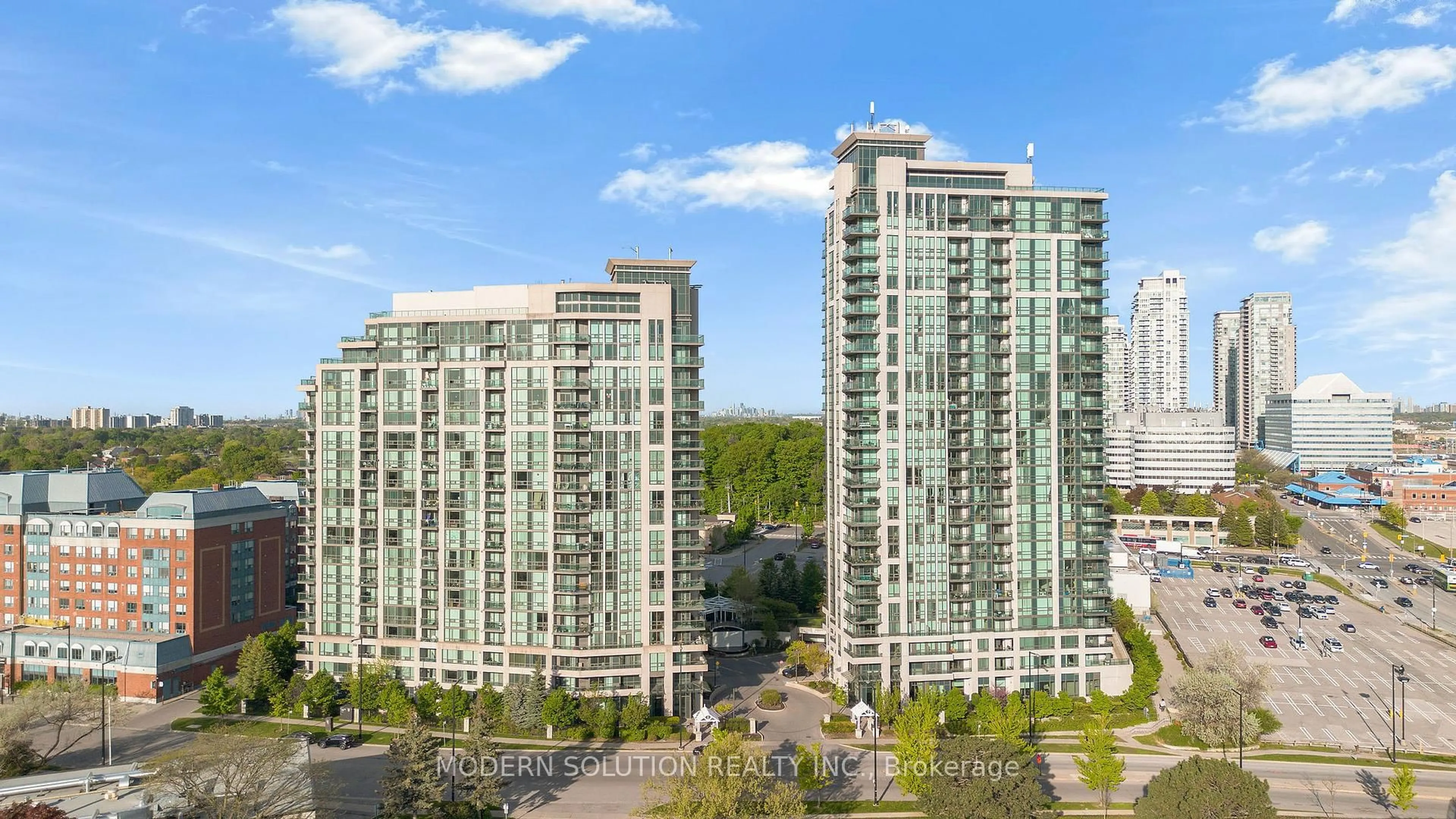 A pic from outside/outdoor area/front of a property/back of a property/a pic from drone, city buildings view from balcony for 68 Grangeway Ave #616, Toronto Ontario M1H 0A1