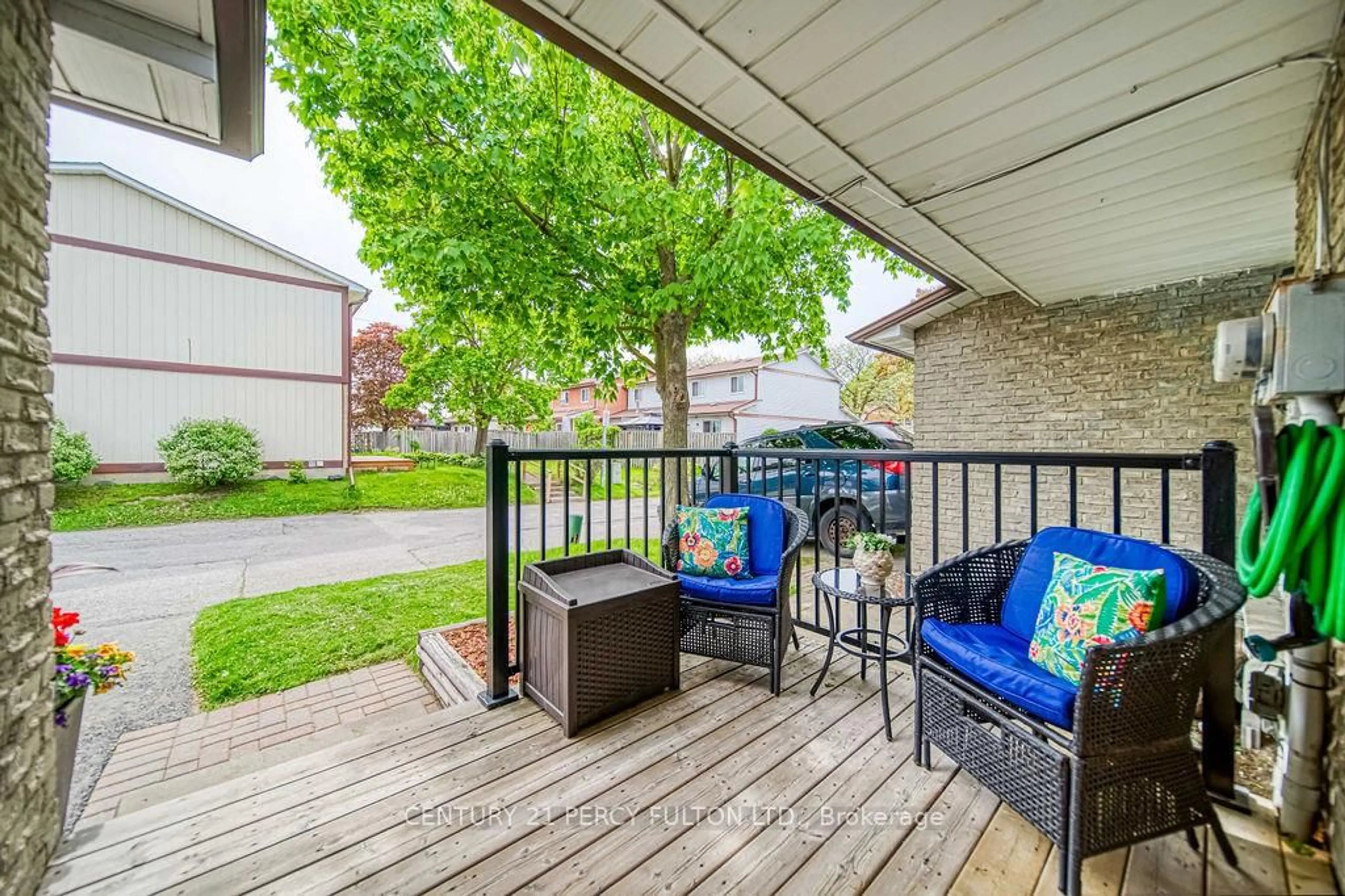 Patio, street for 540 Dorchester Dr #38, Oshawa Ontario L1J 6M5