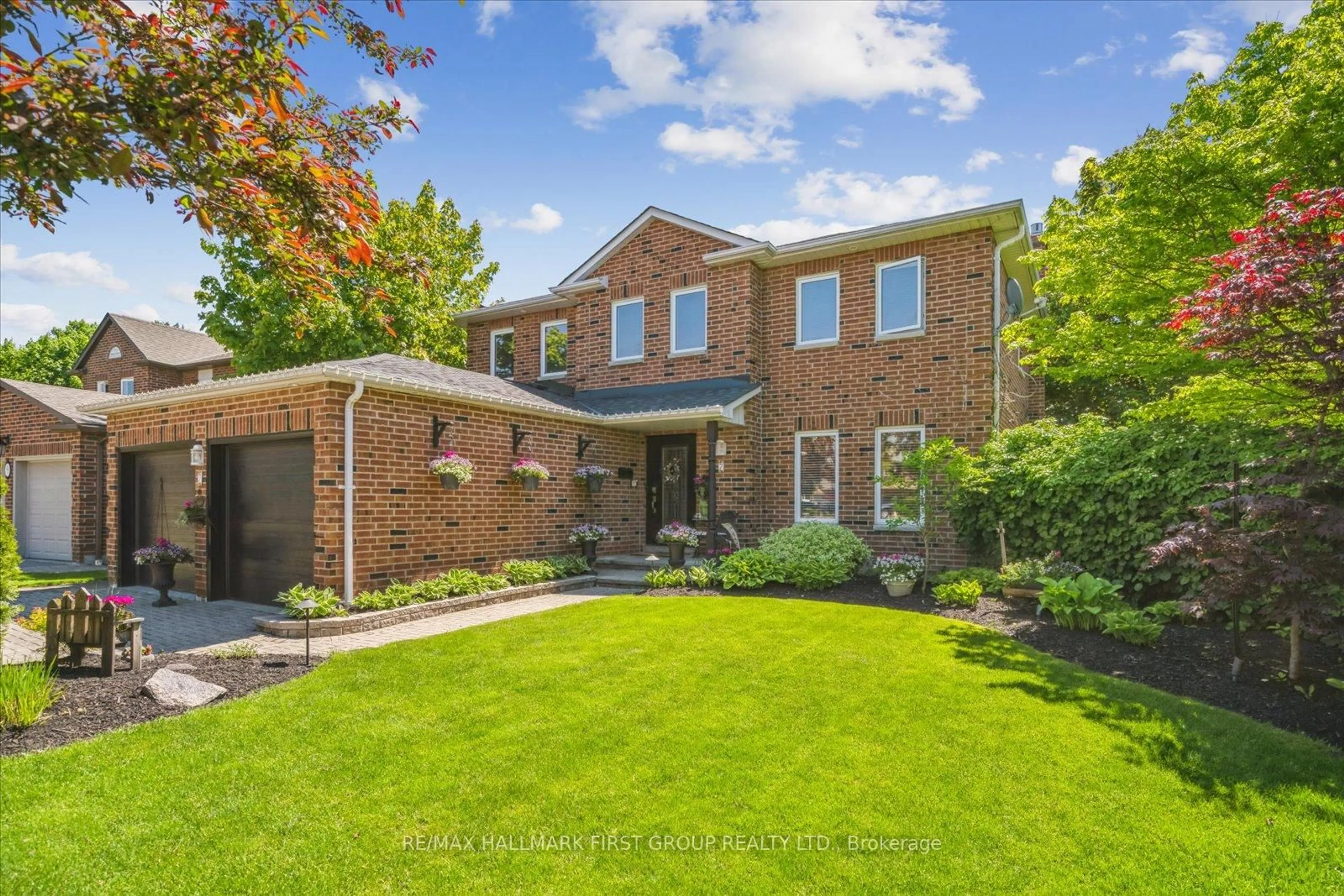 Home with brick exterior material, street for 7 Brookdale Cres, Whitby Ontario L1P 1J4