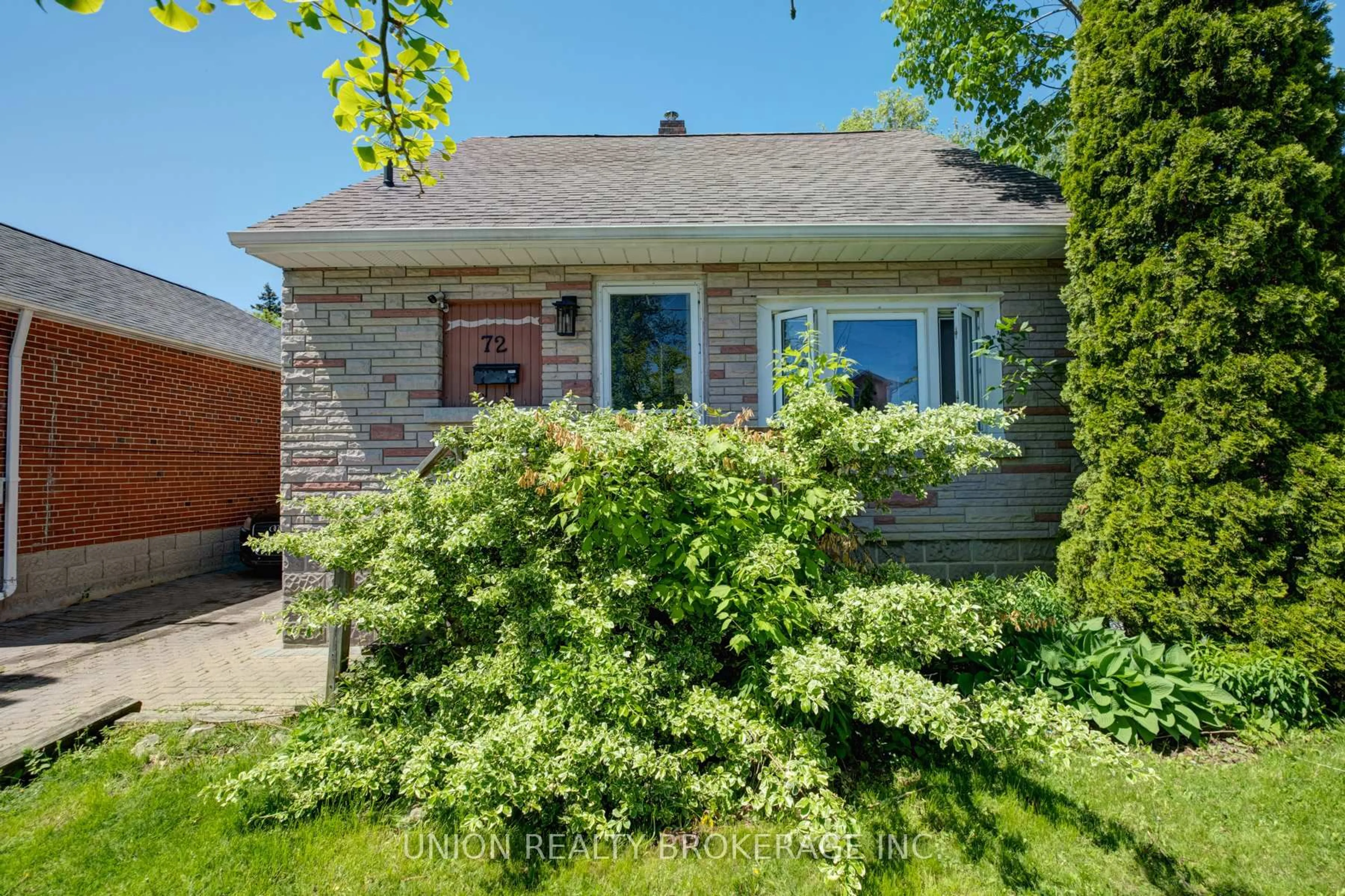 Unknown for 72 Sandown Ave, Toronto Ontario M1N 3W3