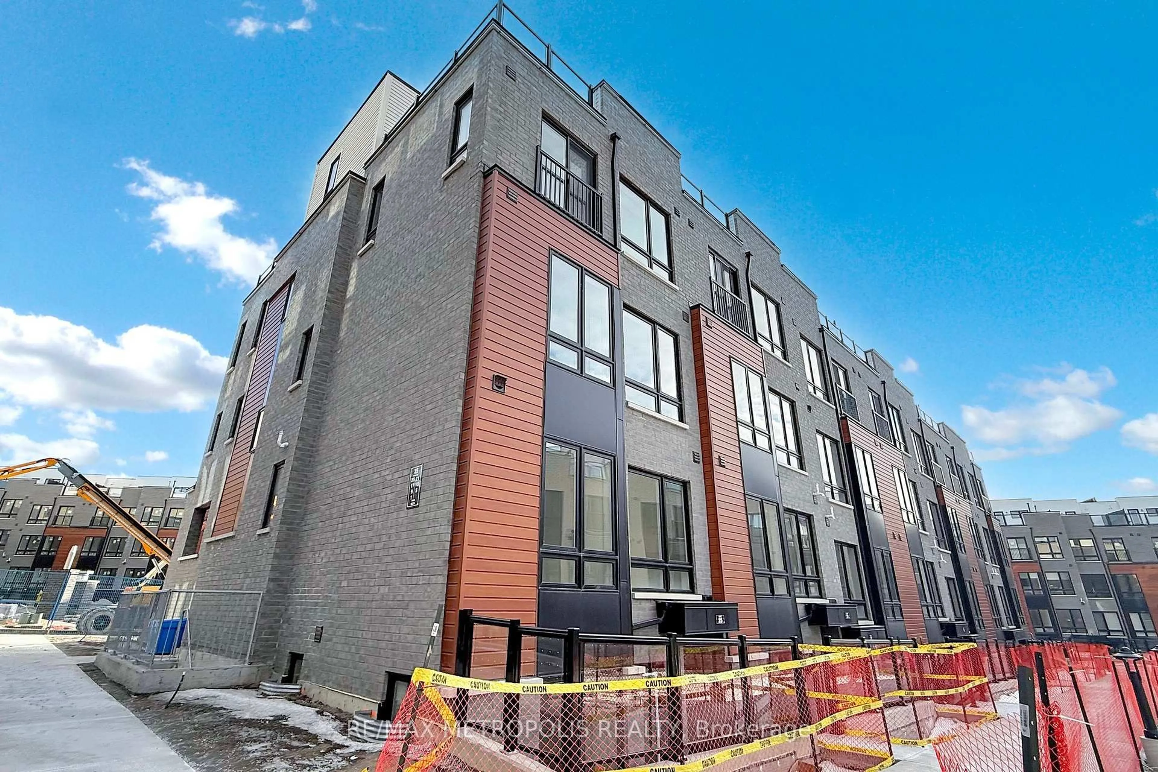Home with brick exterior material, building for 35 Priya Lane #25, Toronto Ontario M1B 0E8
