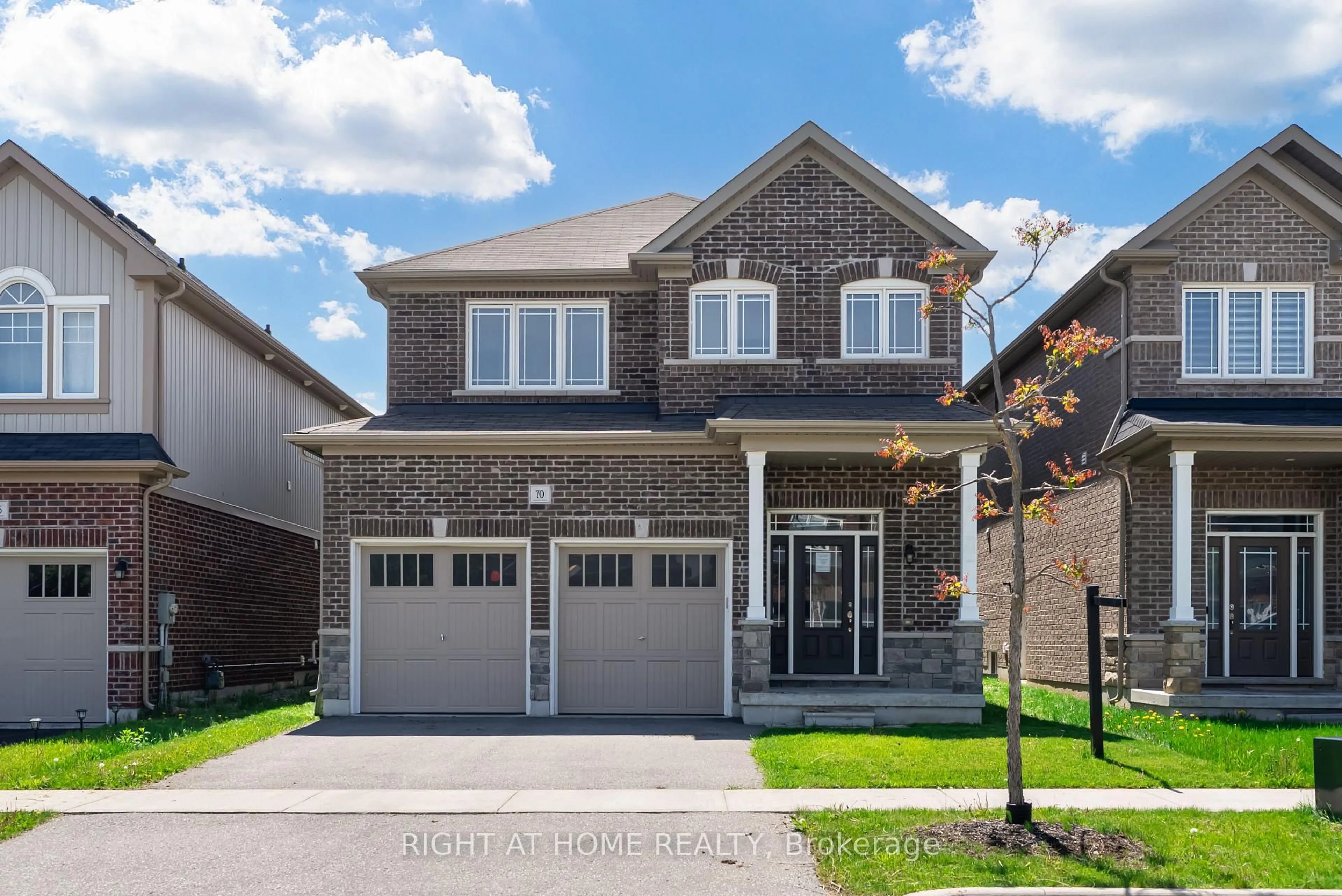 Home with brick exterior material, street for 70 Moses Cres, Clarington Ontario L1C 0T8