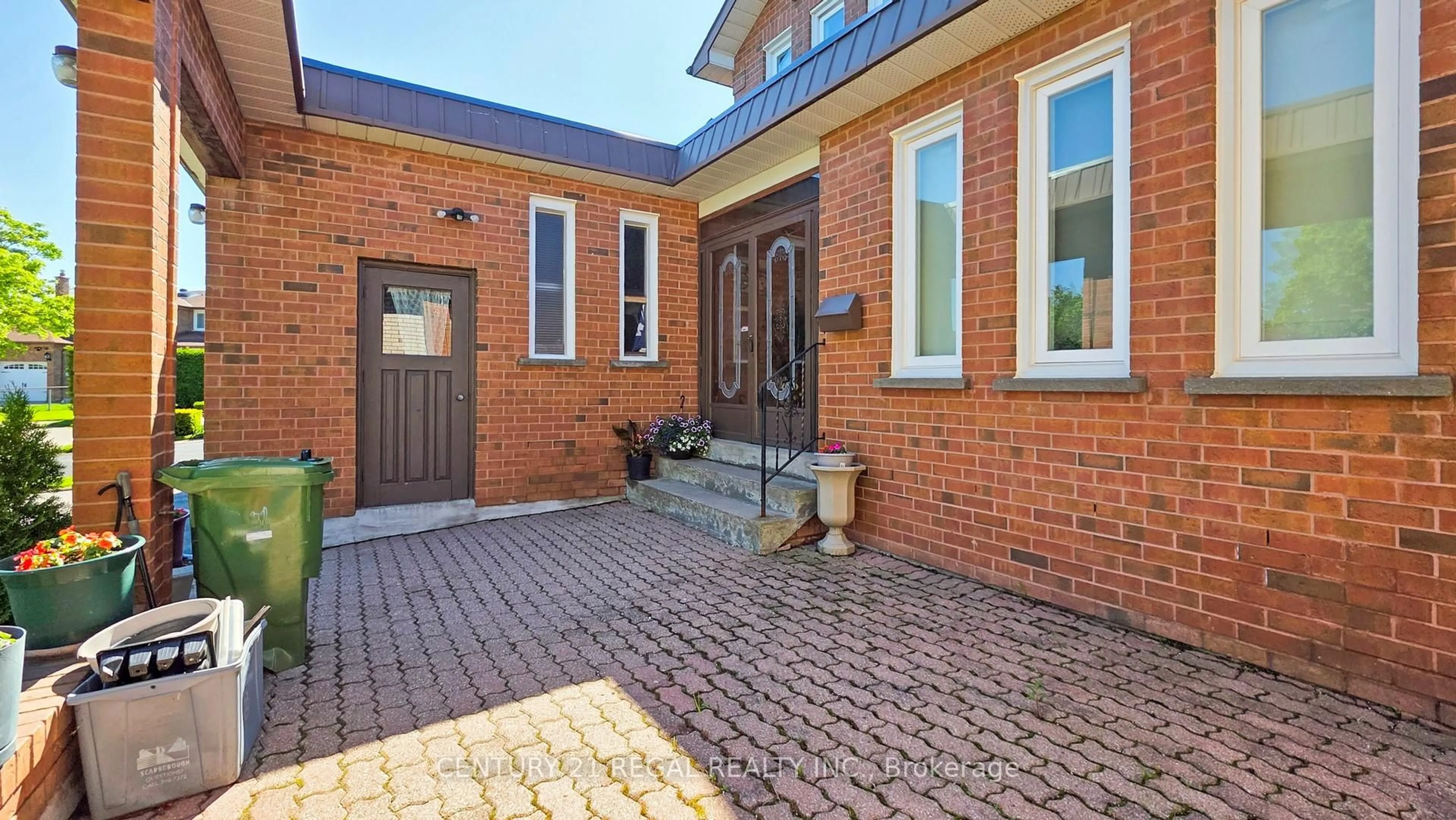 Home with brick exterior material, street for 30 Purcell Sq, Toronto Ontario M1V 3Y3