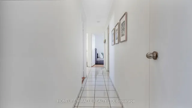 Additional property image - 100 Echo Pt Unit PH10