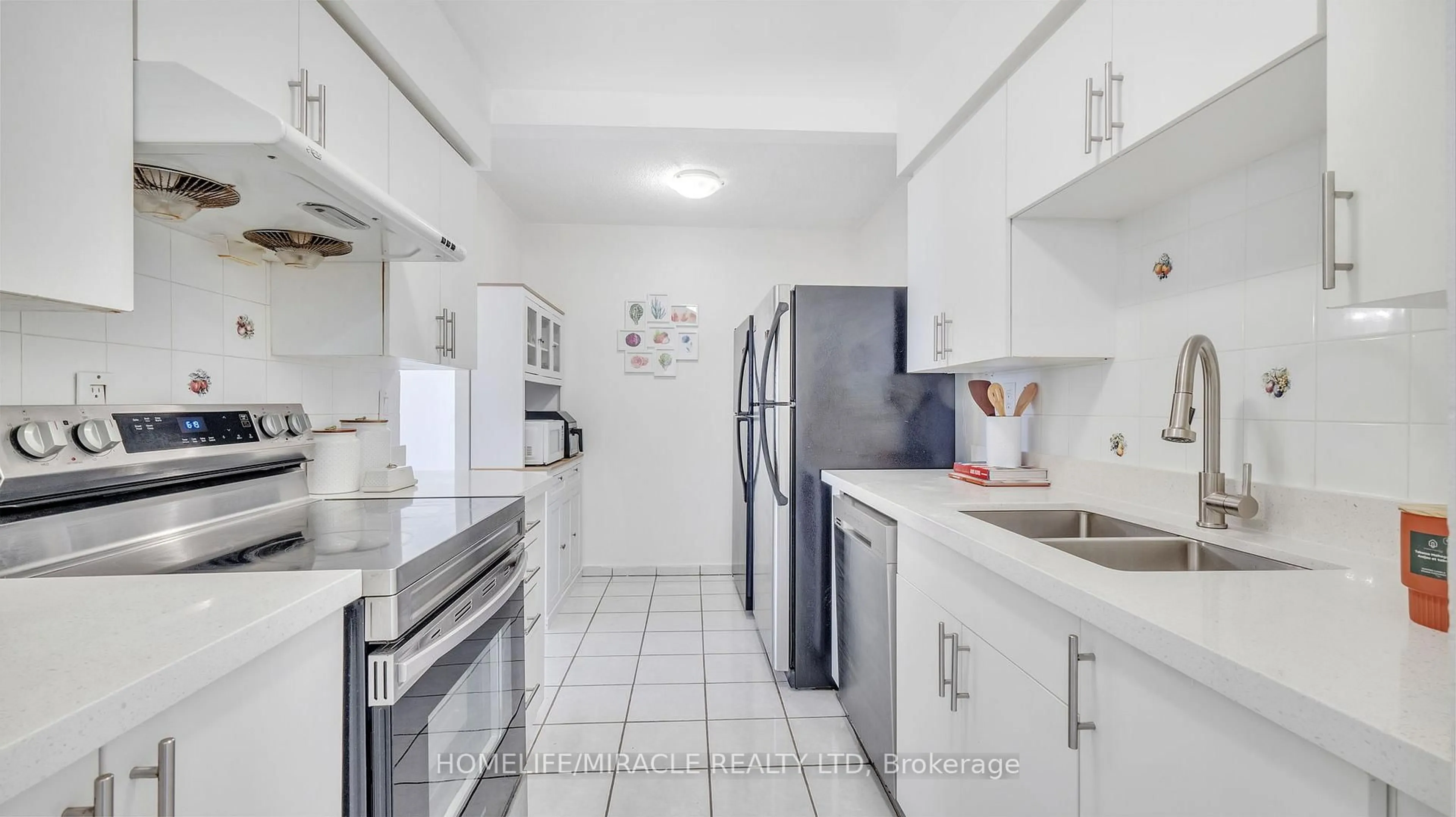 Standard kitchen, ceramic/tile floor for 100 Echo Pt #PH10, Toronto Ontario M1W 2V2