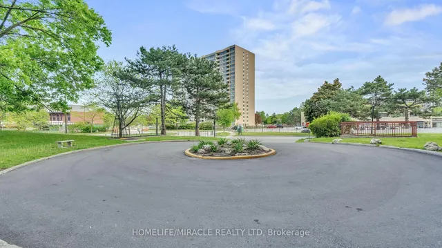 Additional property image - 100 Echo Pt Unit PH10