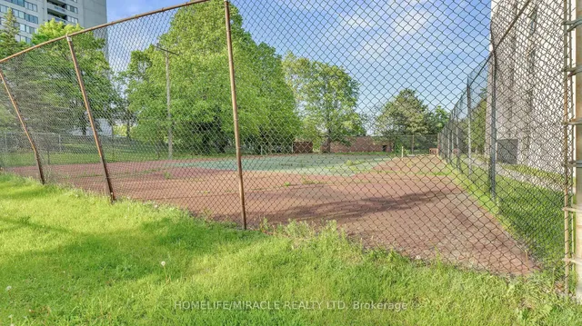 Additional property image - 100 Echo Pt Unit PH10
