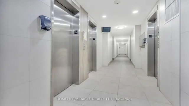 Additional property image - 100 Echo Pt Unit PH10