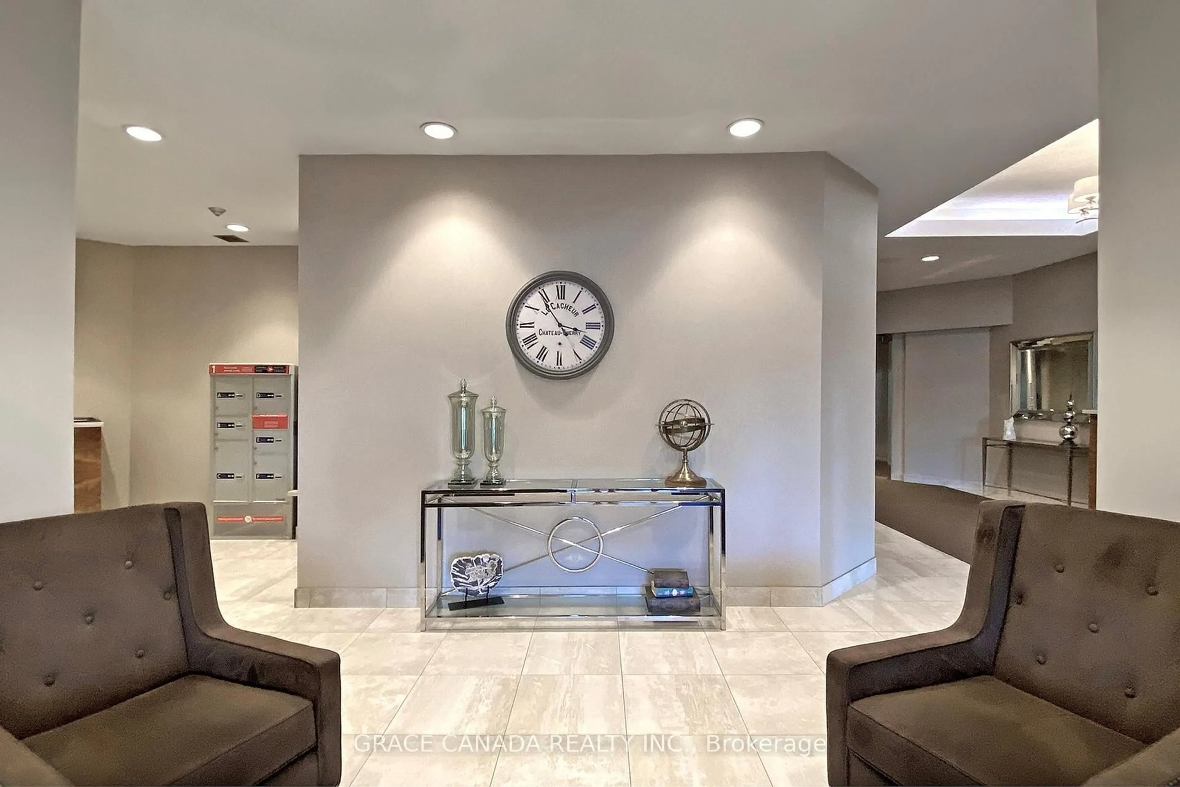 Lobby for 10 Dean Park Rd #903, Toronto Ontario M1B 3G8