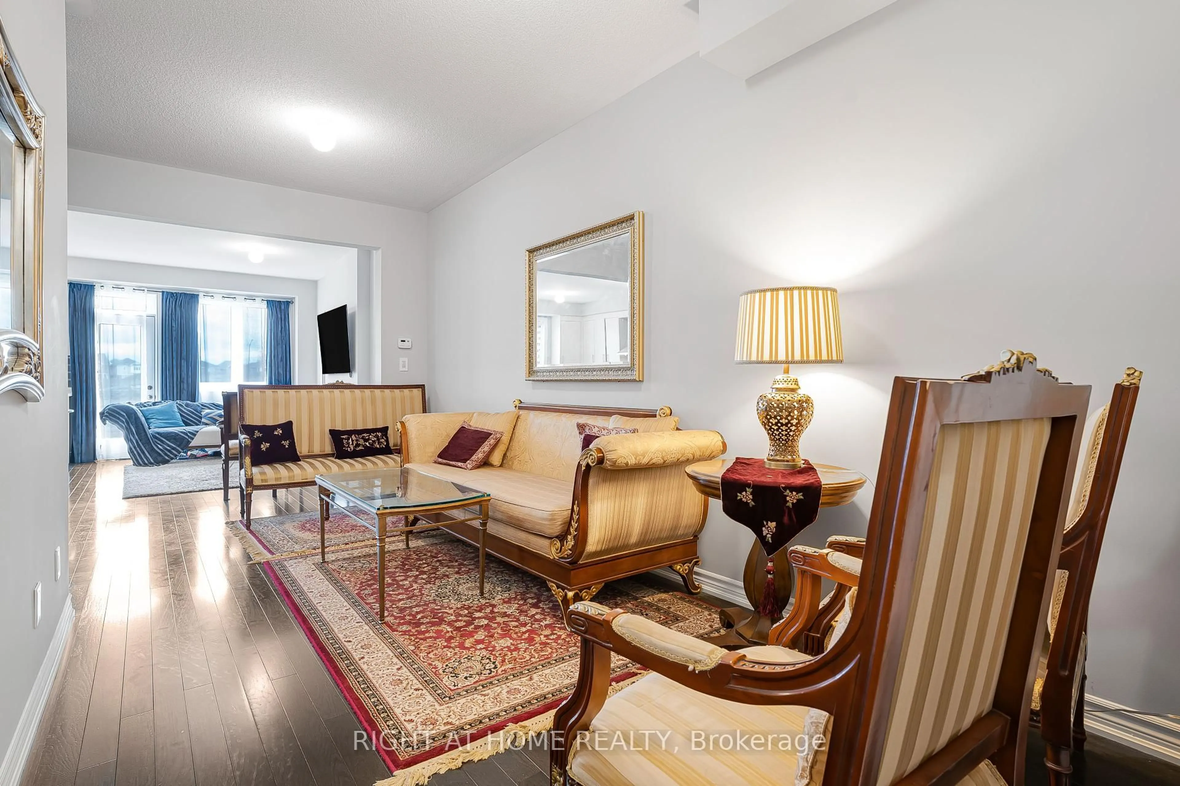 Living room with furniture, unknown for 192 Closson Dr, Whitby Ontario L1P 0M6