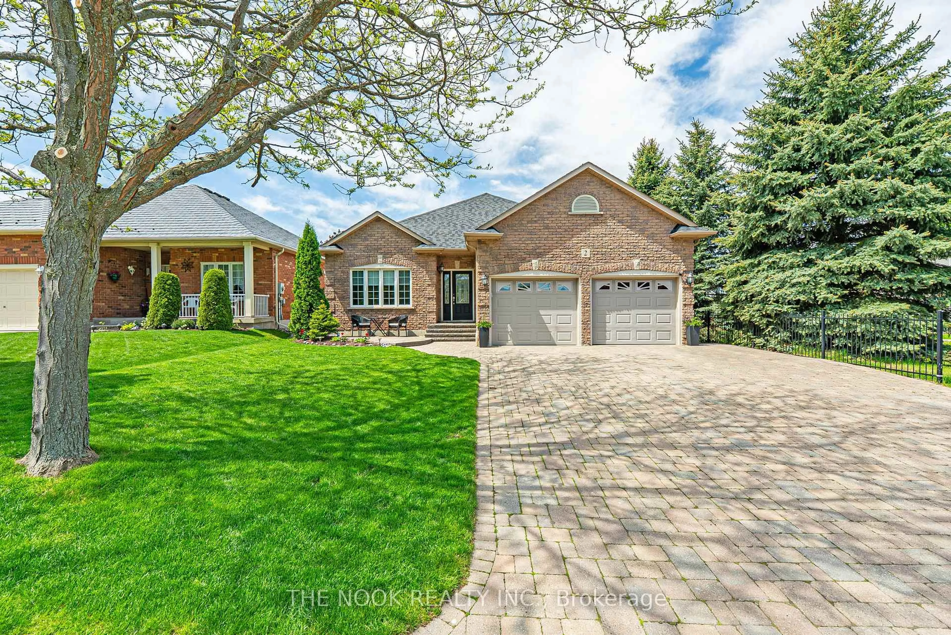 Home with brick exterior material, street for 2 Decoe Crt, Clarington Ontario L1E 3G8