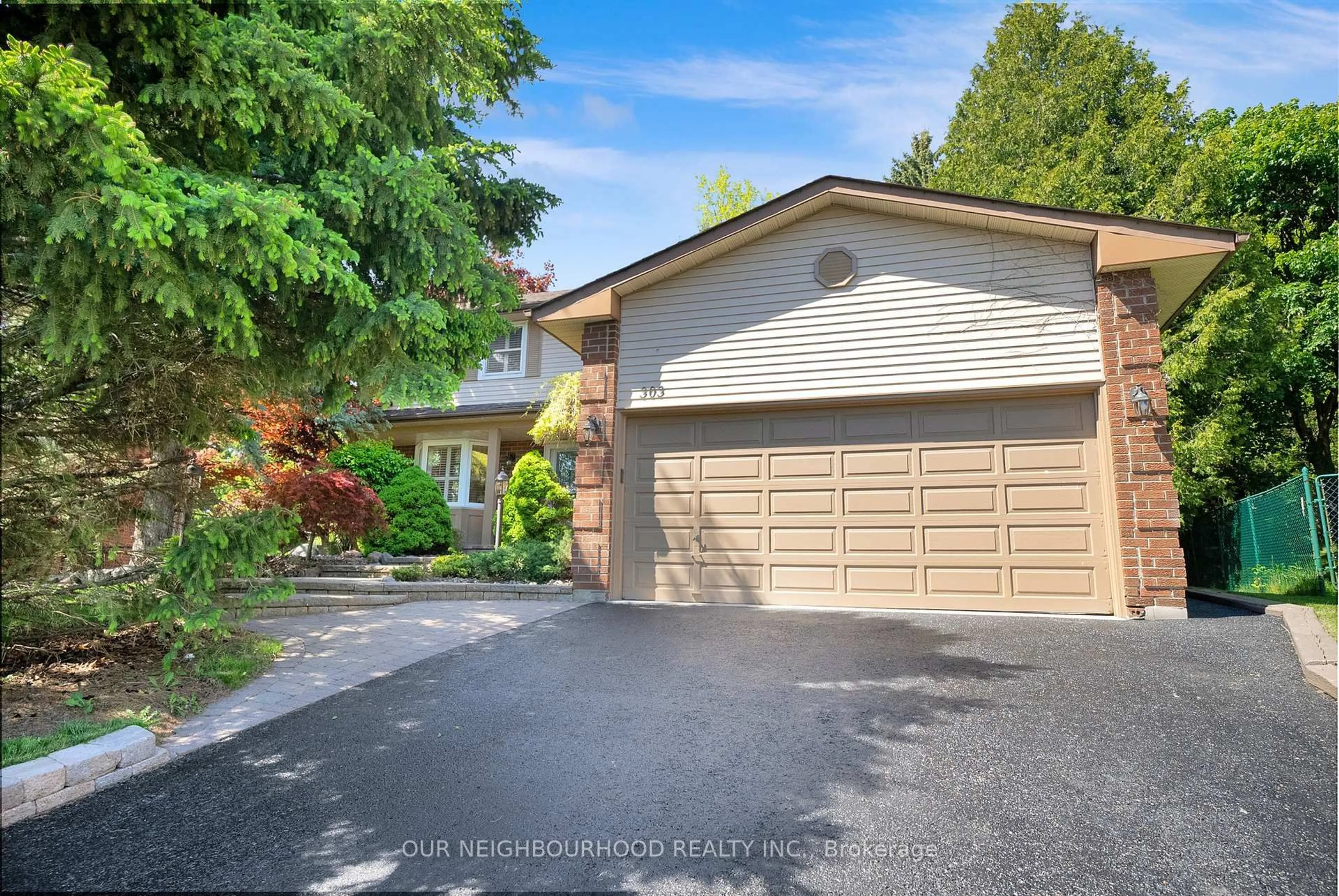 Unknown for 303 Cumberland Crt, Oshawa Ontario L1H 8E7