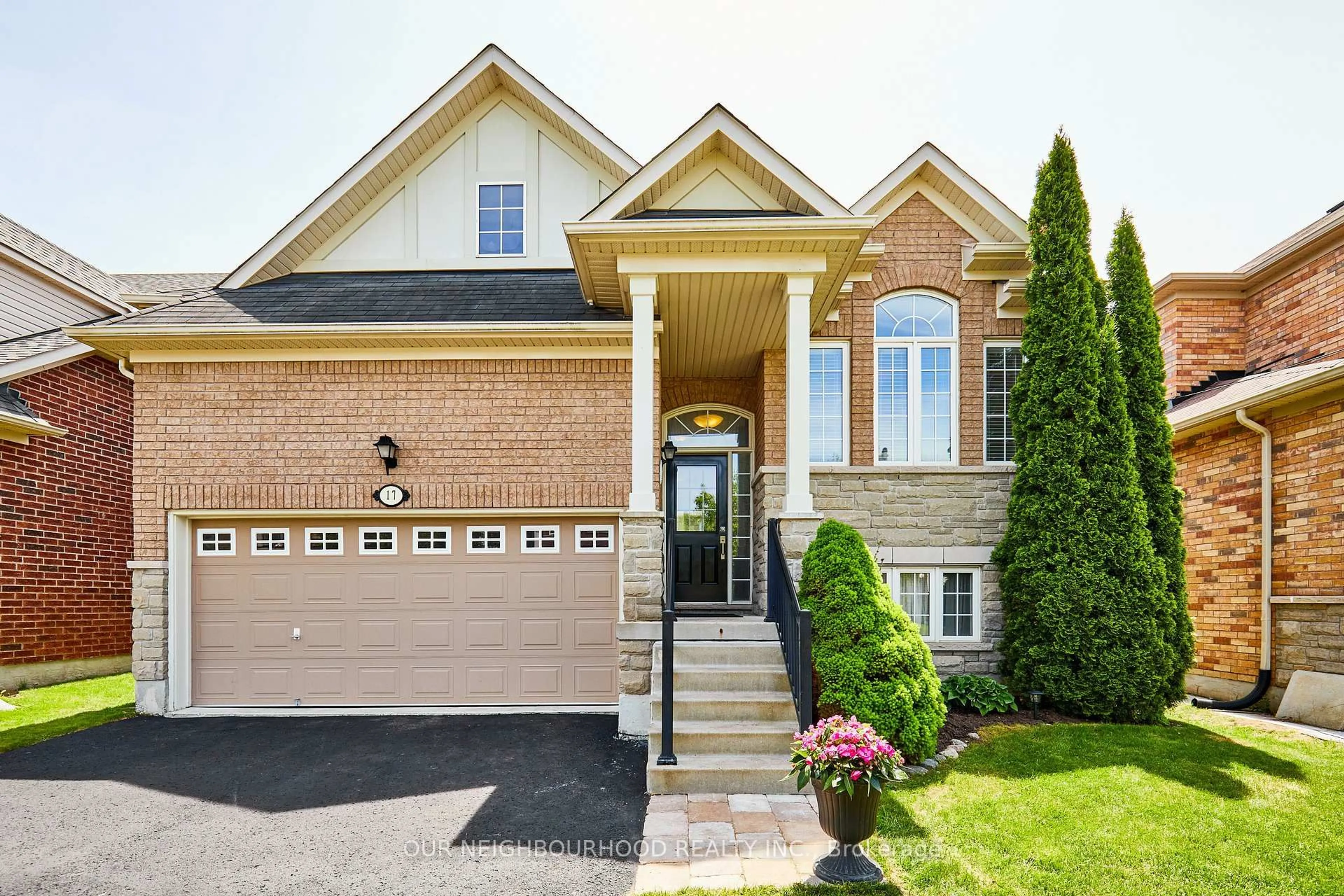 Home with brick exterior material, street for 17 Sleepy Hollow Pl, Whitby Ontario L1R 0E4