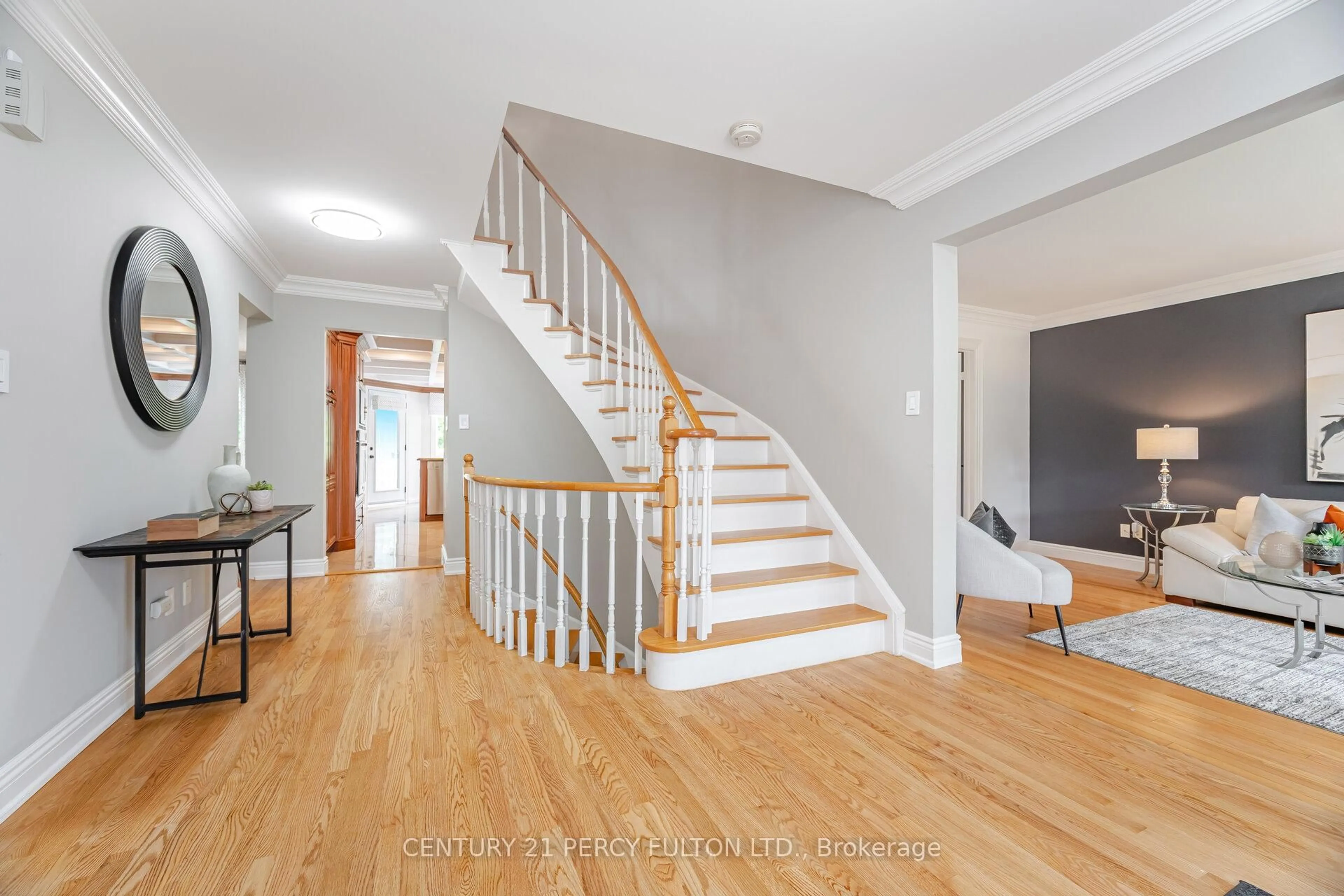 Unknown for 1019 Sherman Cres, Pickering Ontario L1X 1P4