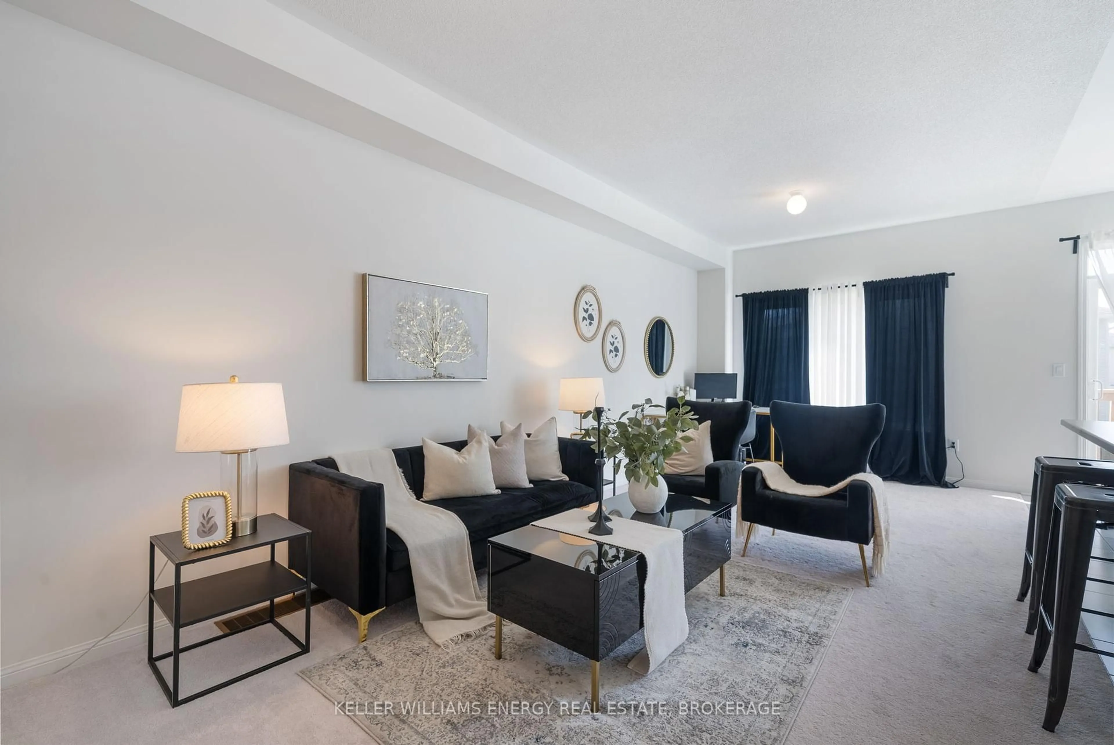 Living room with furniture, unknown for 313 Windfields Farm Dr, Oshawa Ontario L1L 0M2