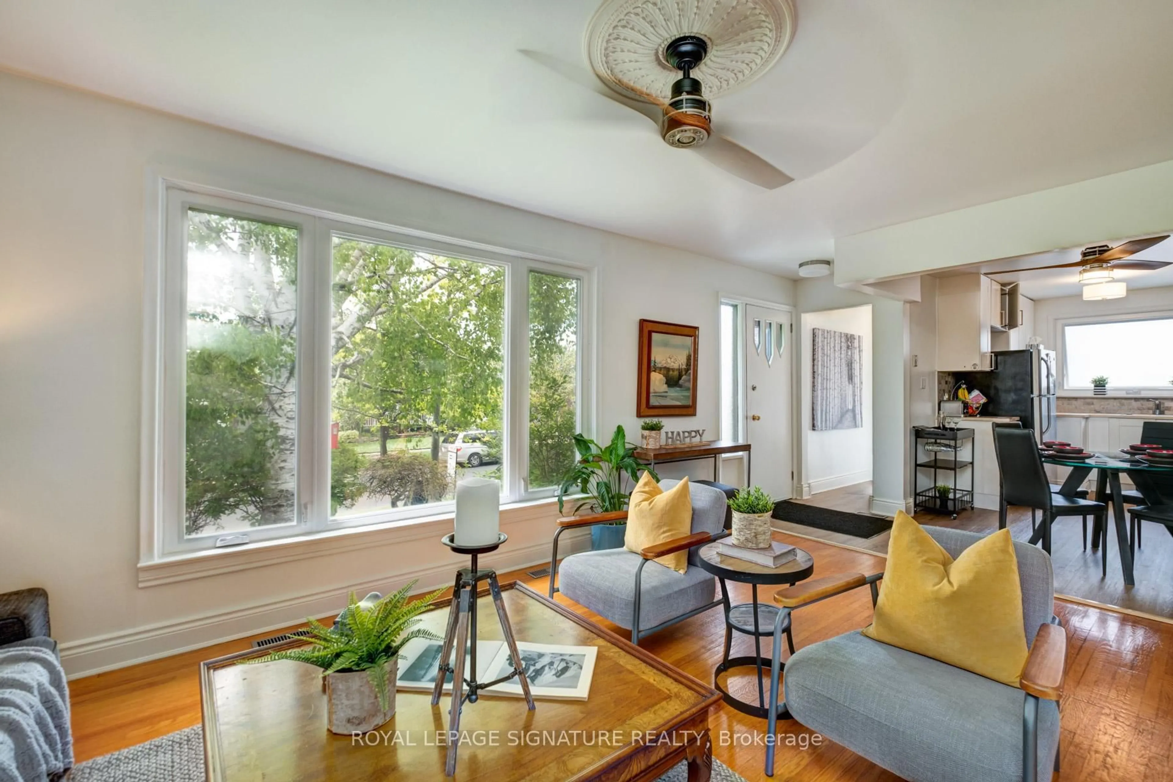 Living room with furniture, unknown for 1451 Lakefield St, Oshawa Ontario L1J 3Z3