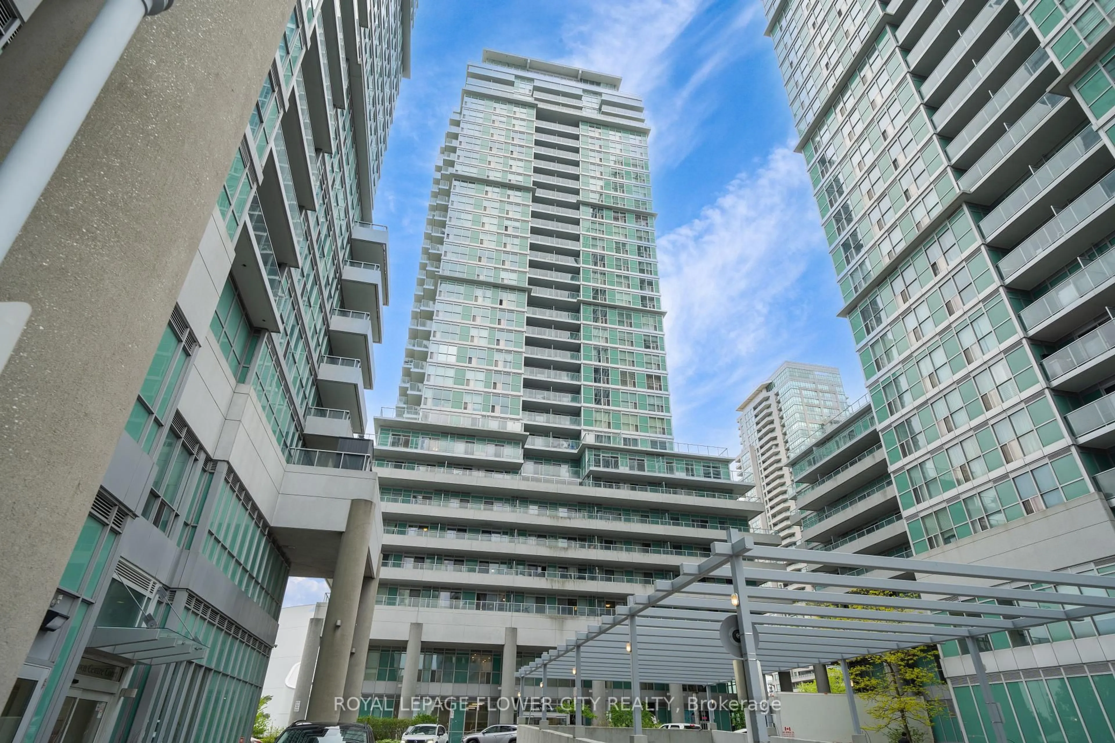 Indoor foyer for 60 Town Centre Crt #306, Toronto Ontario M1P 0B1