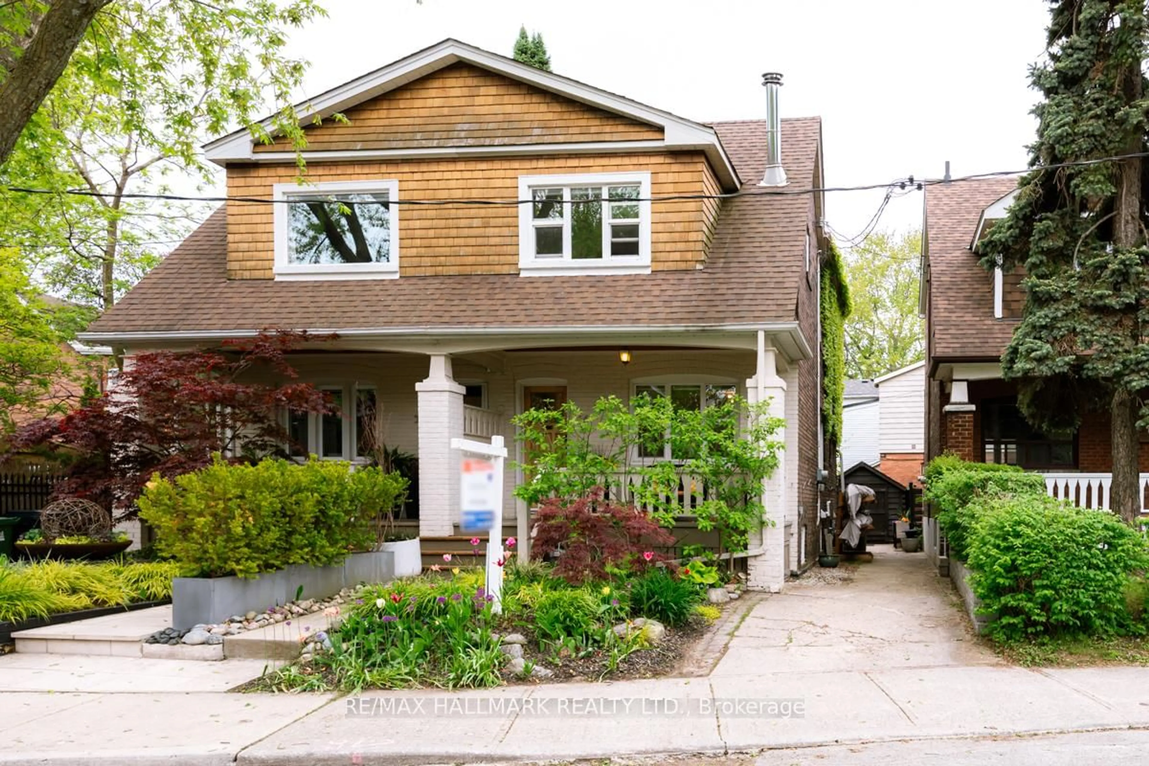 Unknown for 56 Maughan Cres, Toronto Ontario M4L 3E6