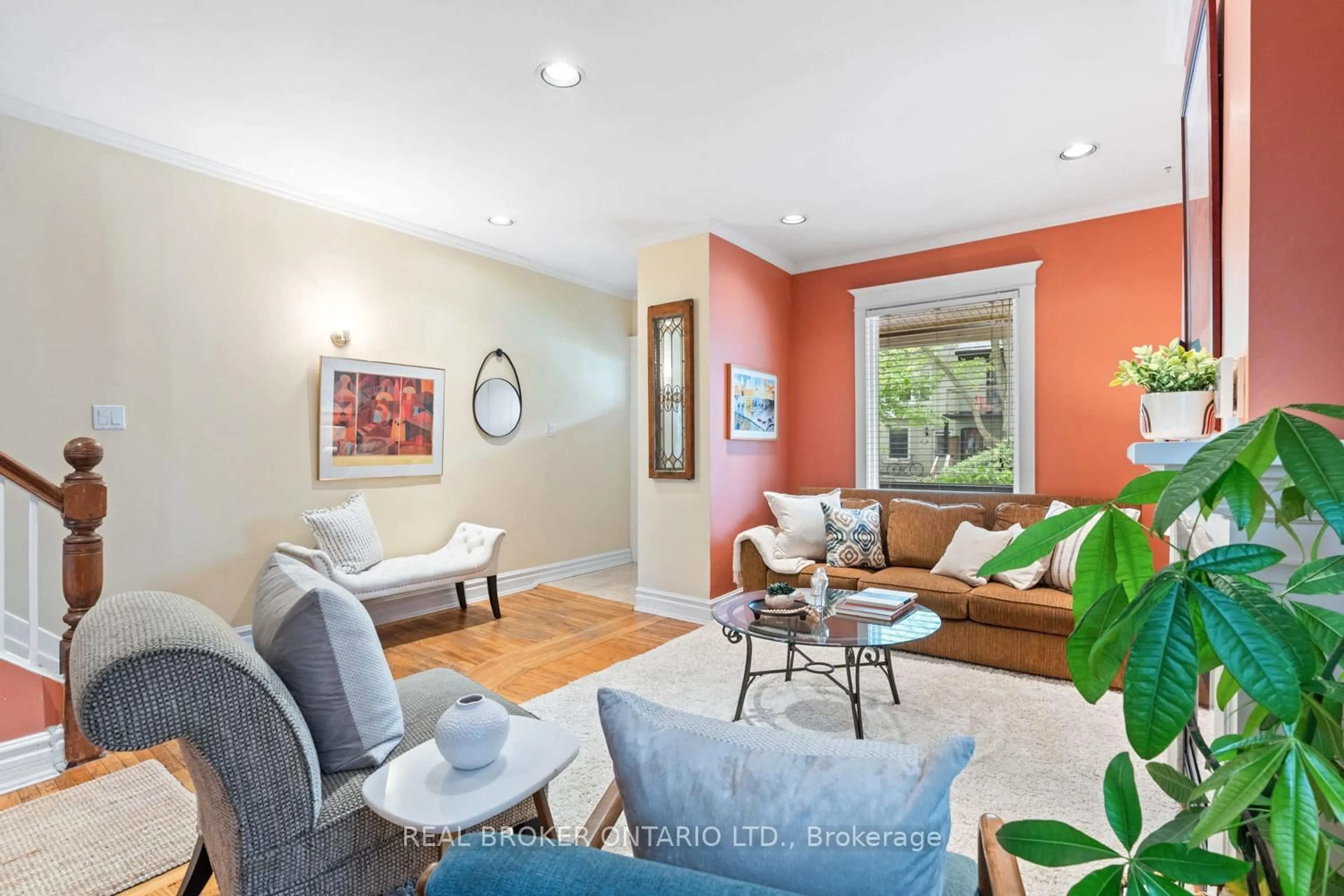 Living room with furniture, unknown for 23 Muriel Ave, Toronto Ontario M4J 2X8