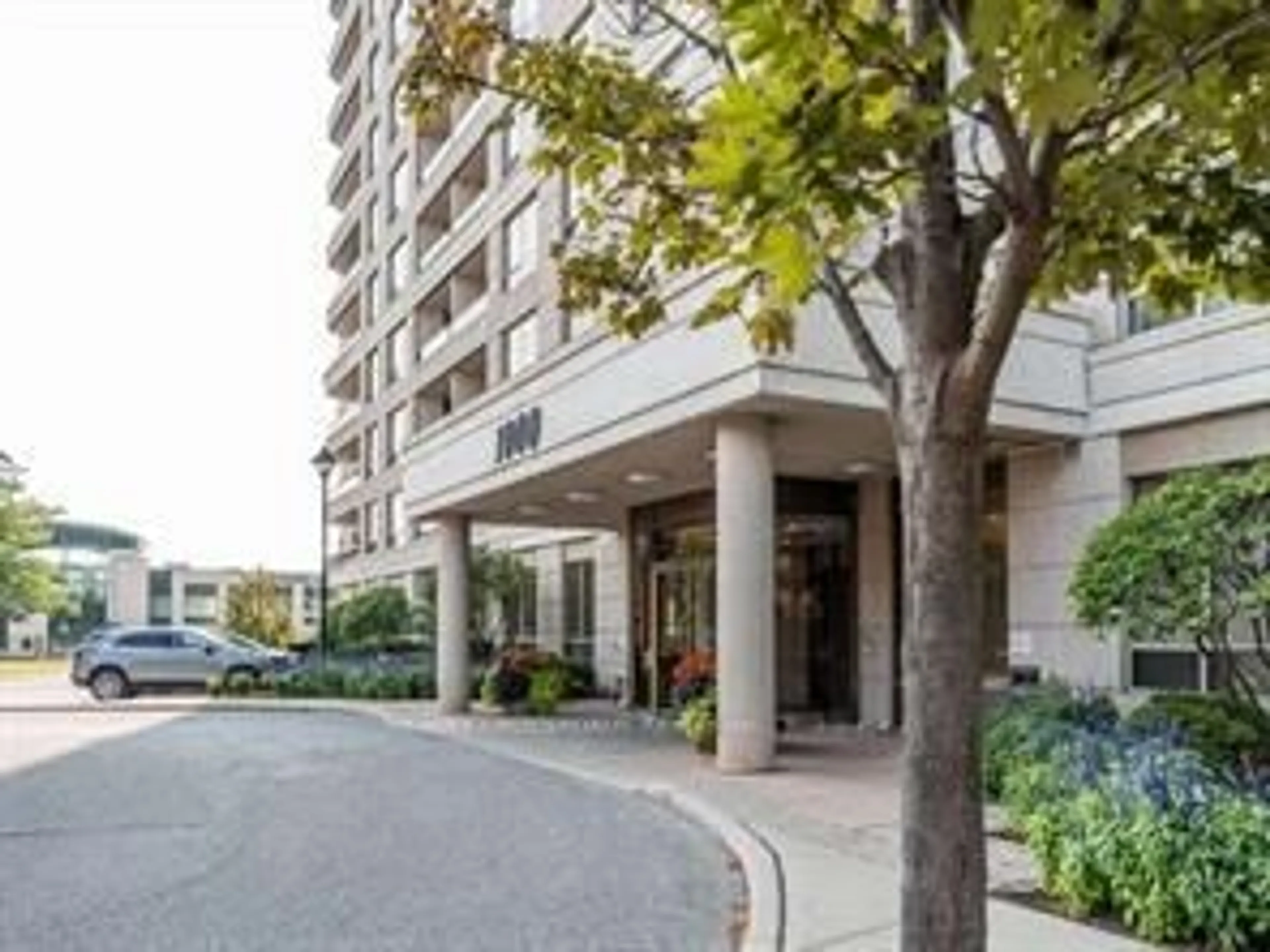 Indoor foyer for 1000 The Esplanade North #1412, Pickering Ontario L1V 6V4