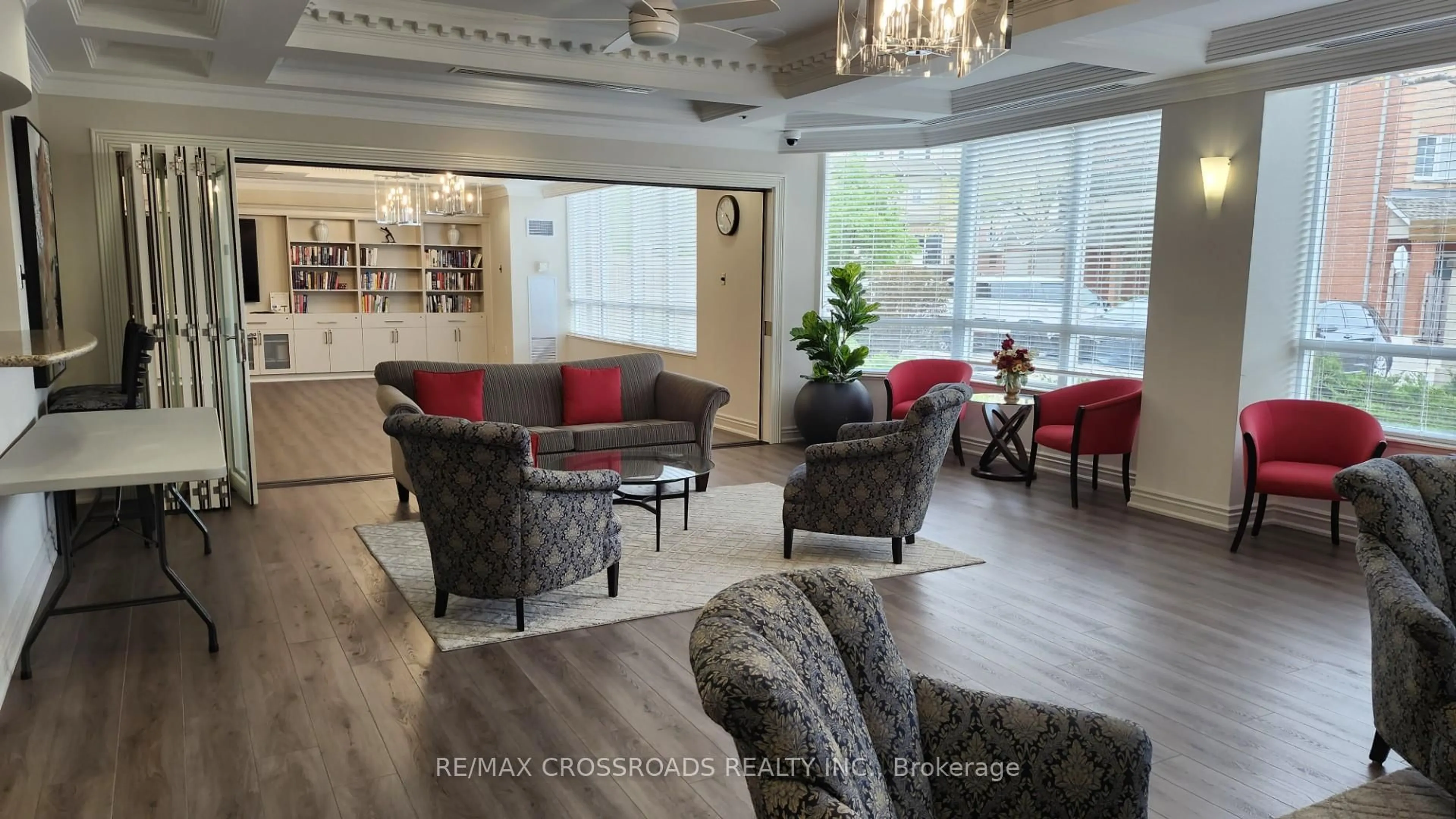Lobby for 1000 The Esplanade North #1412, Pickering Ontario L1V 6V4
