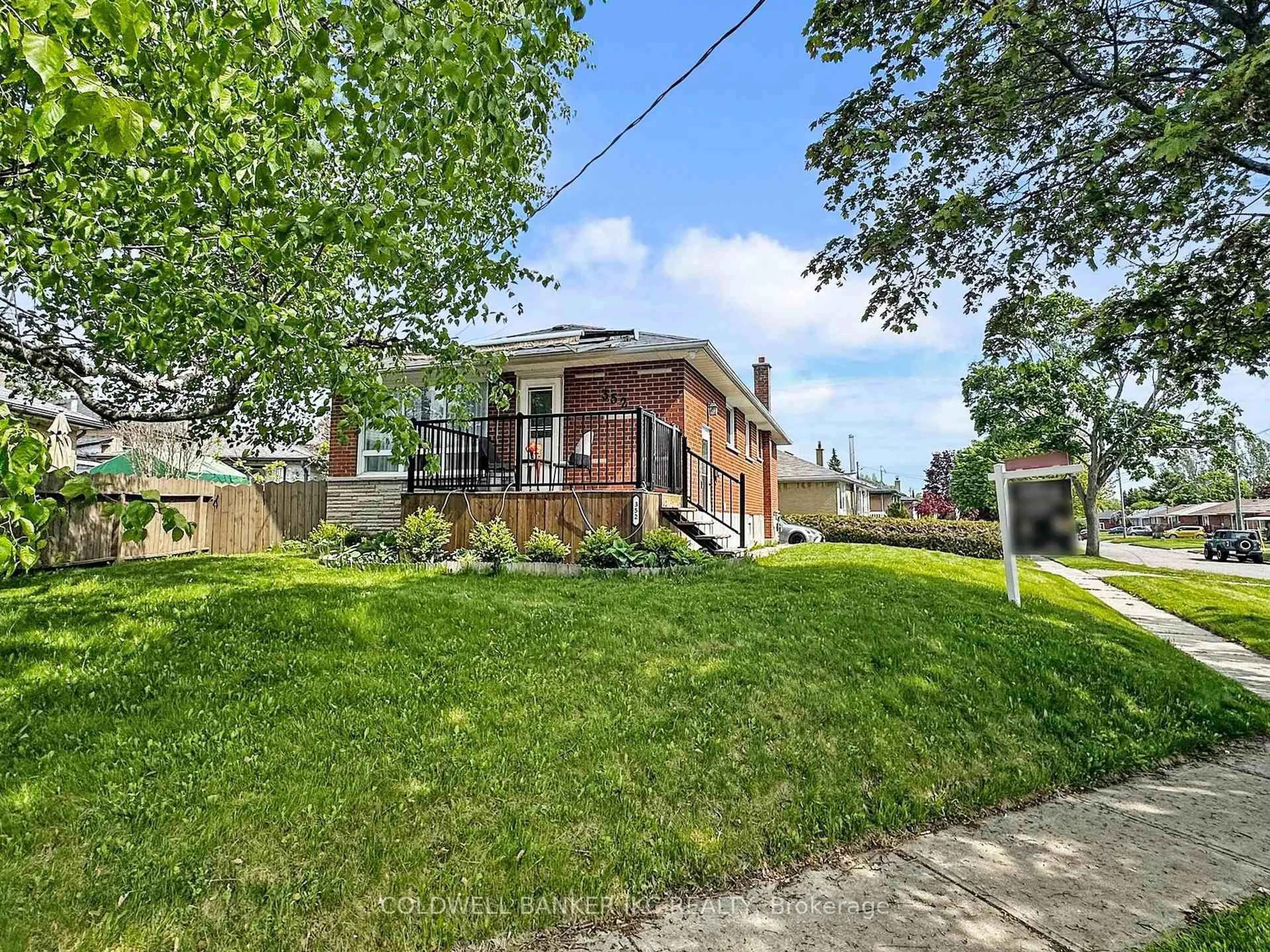 Home with brick exterior material, street for 352 Phillip Murray Ave, Oshawa Ontario L1J 1H2