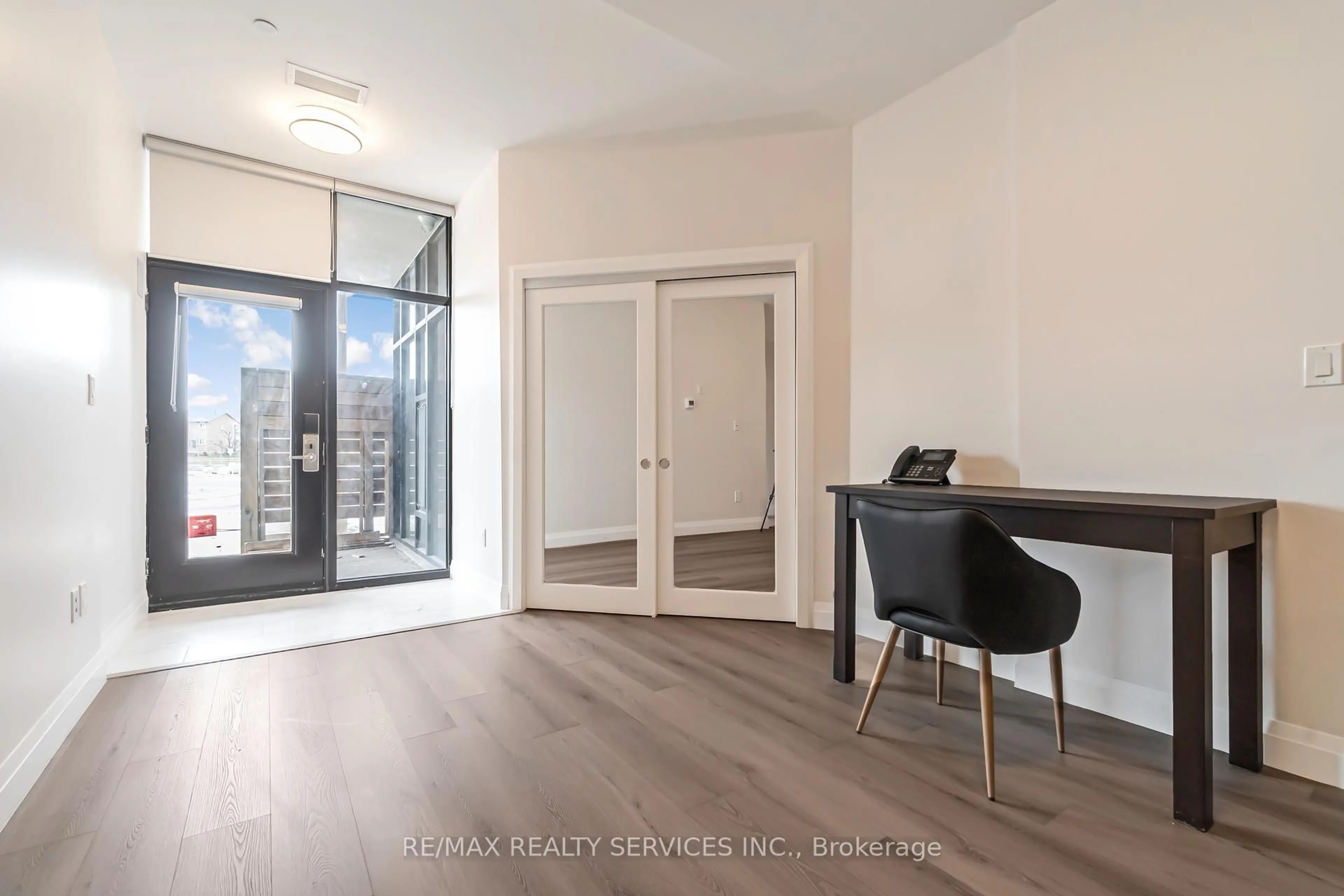 A pic of a room for 30 DEAN PARK Rd ##8, Toronto Ontario M1B 3H1