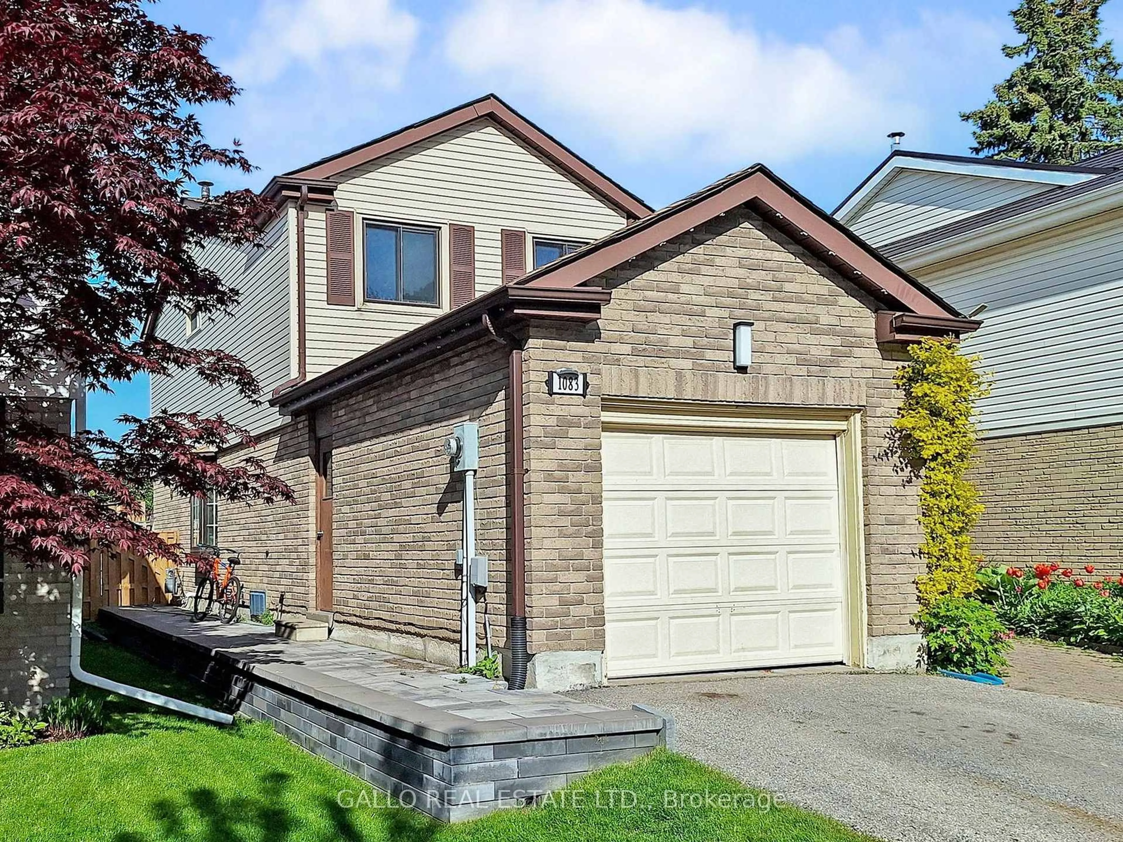 Home with brick exterior material, street for 1083 Moorelands Cres, Pickering Ontario L1W 3K3