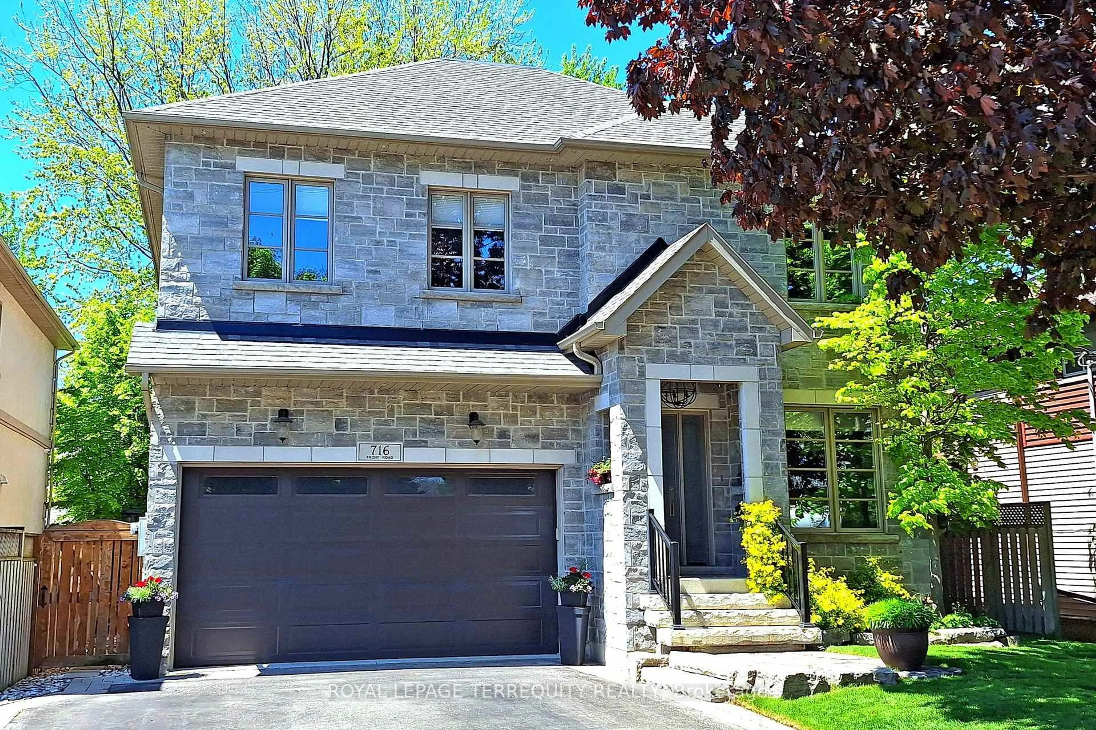 Home with brick exterior material, street for 716 Front Rd, Pickering Ontario L1W 1P3