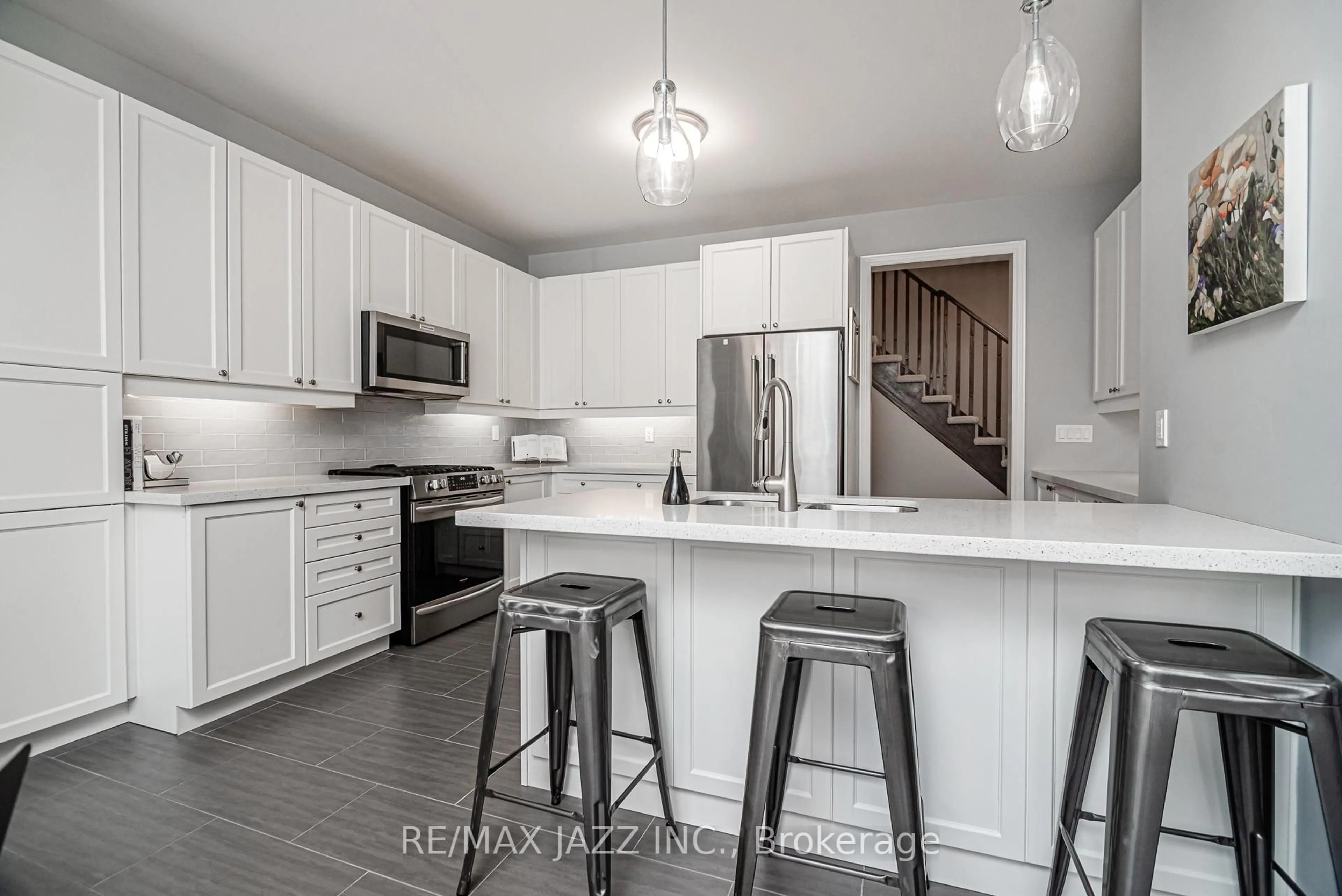 Open concept kitchen, unknown for 176 Dance Act Ave, Oshawa Ontario L1L 0H4