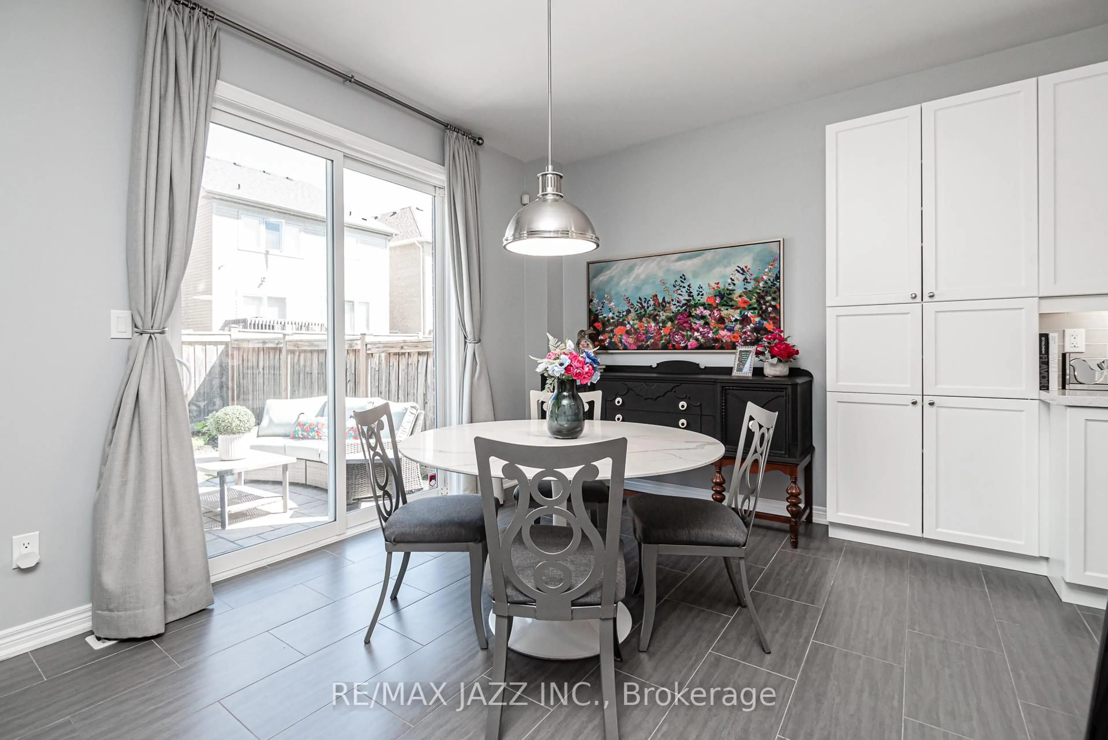 Dining room, unknown for 176 Dance Act Ave, Oshawa Ontario L1L 0H4