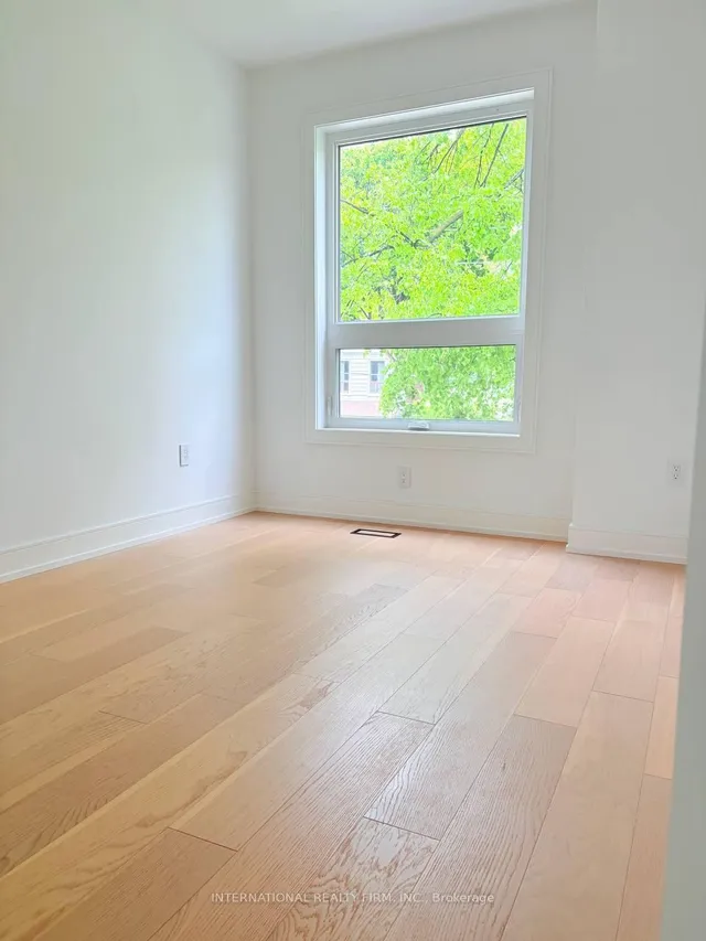 Additional property image - 19 Ivy Ave