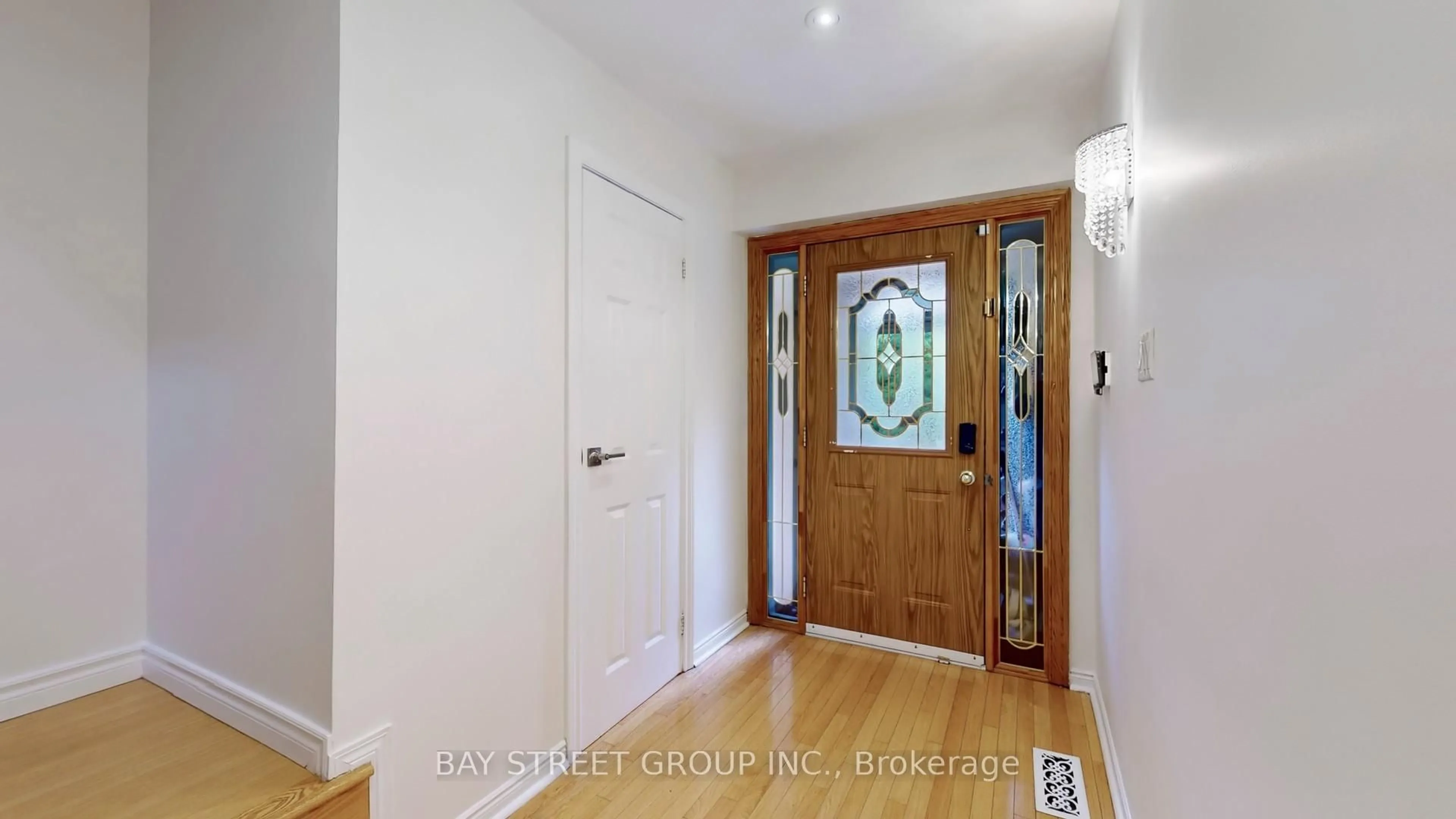Indoor entryway for 99 Brimwood Blvd #76, Toronto Ontario M1V 1E3