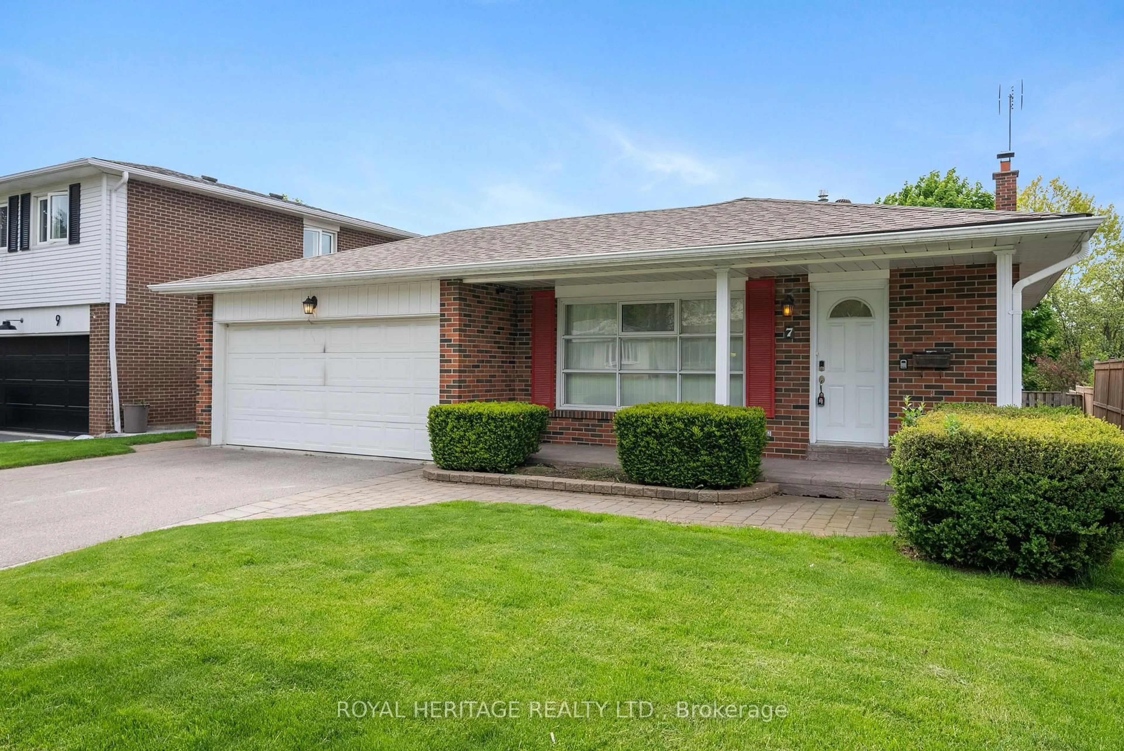 Home with brick exterior material, street for 7 McCulley St, Toronto Ontario M1C 2B2