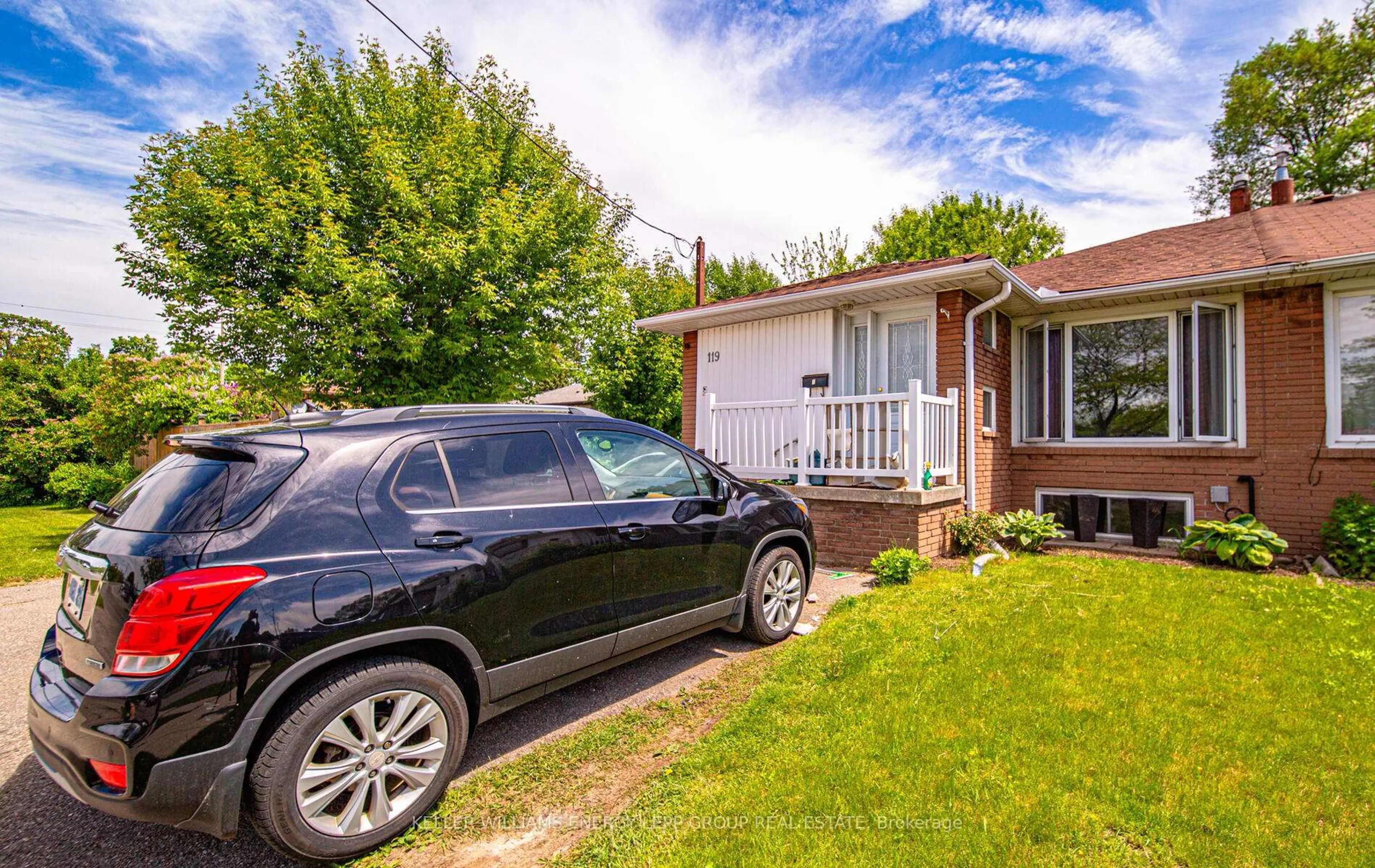Home with vinyl exterior material, street for 119 Lupin Dr, Whitby Ontario L1N 1X9