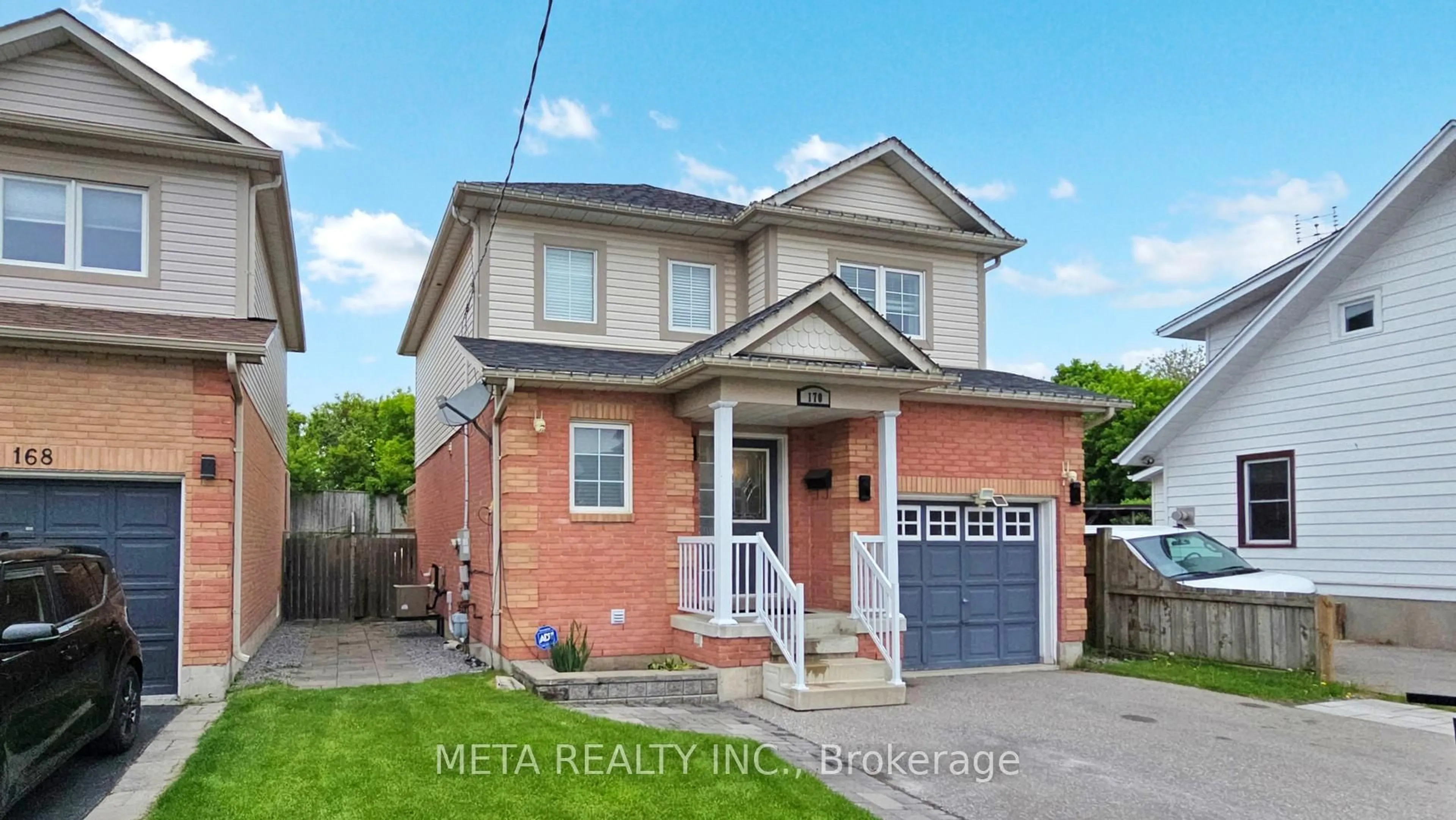 Home with brick exterior material, street for 170 Annis St, Oshawa Ontario L1H 3P4