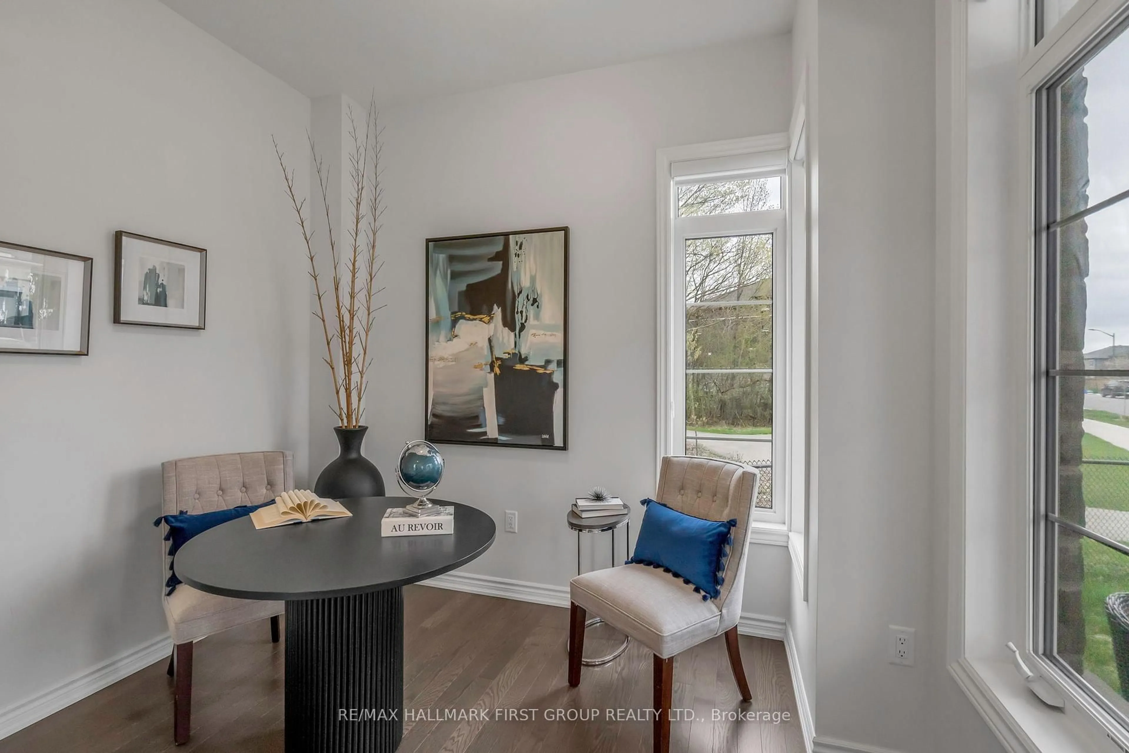 Dining room, unknown for 47 Fruitful Cres, Whitby Ontario L1P 0N3