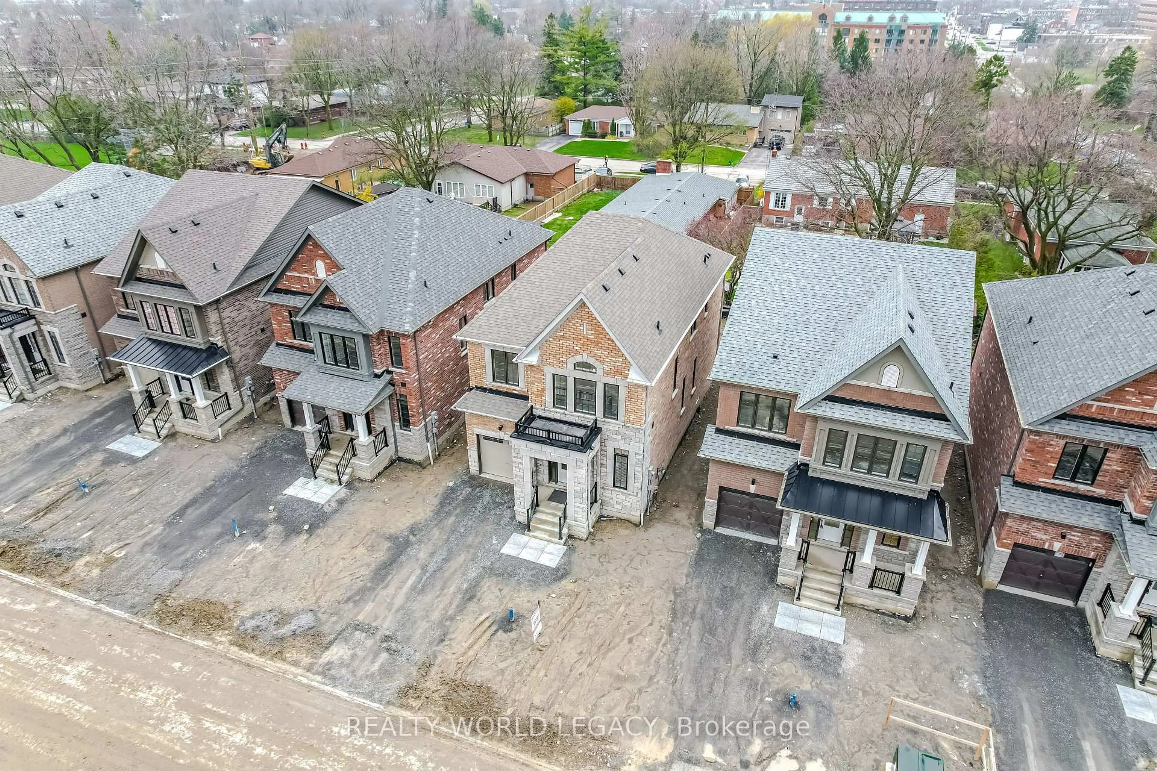 A pic from outside/outdoor area/front of a property/back of a property/a pic from drone, street for 22 Frank Lloyd Wright St, Whitby Ontario L1N 0N9