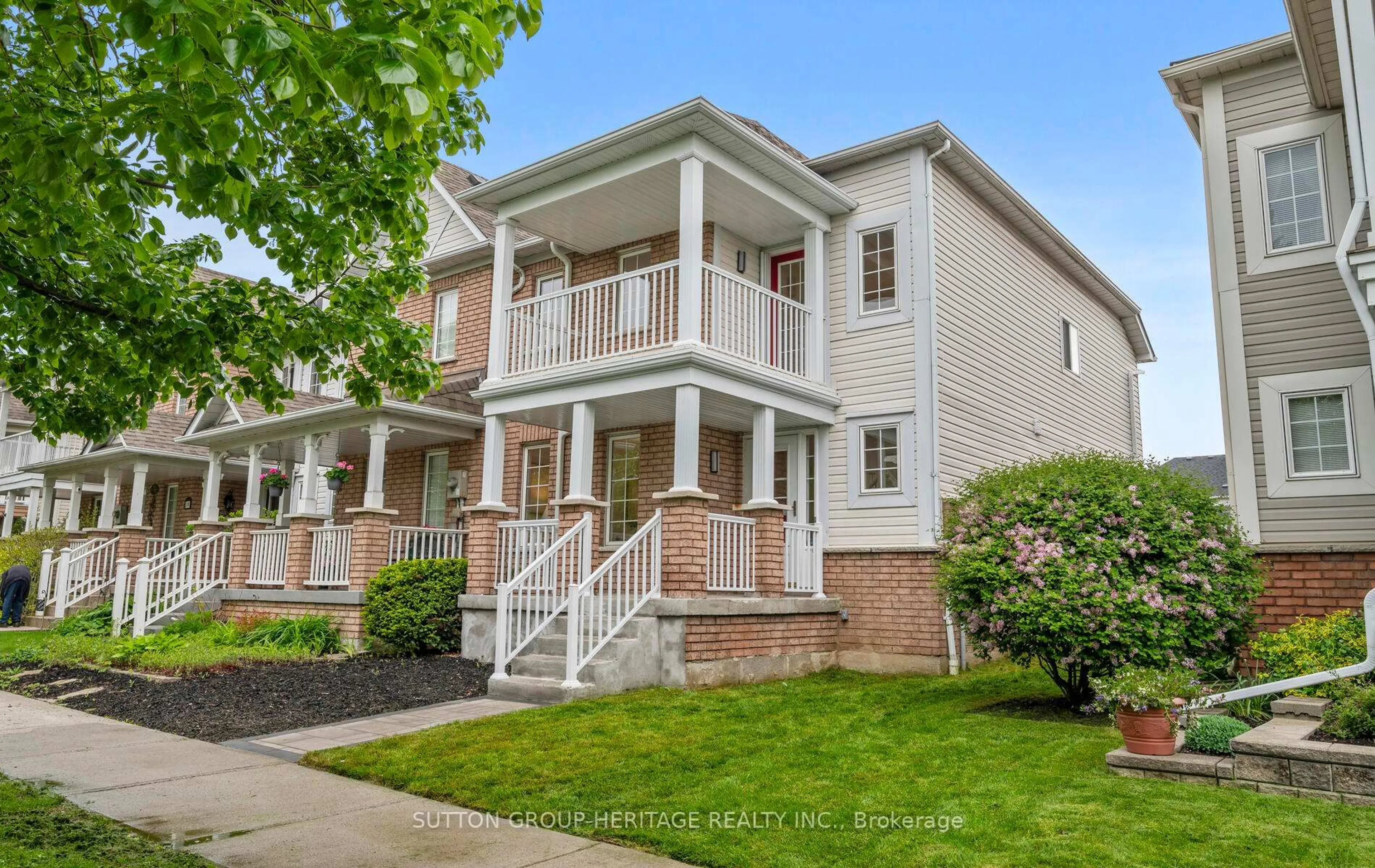 Home with brick exterior material, street for 14 Bayside Gate, Whitby Ontario L1N 9T1
