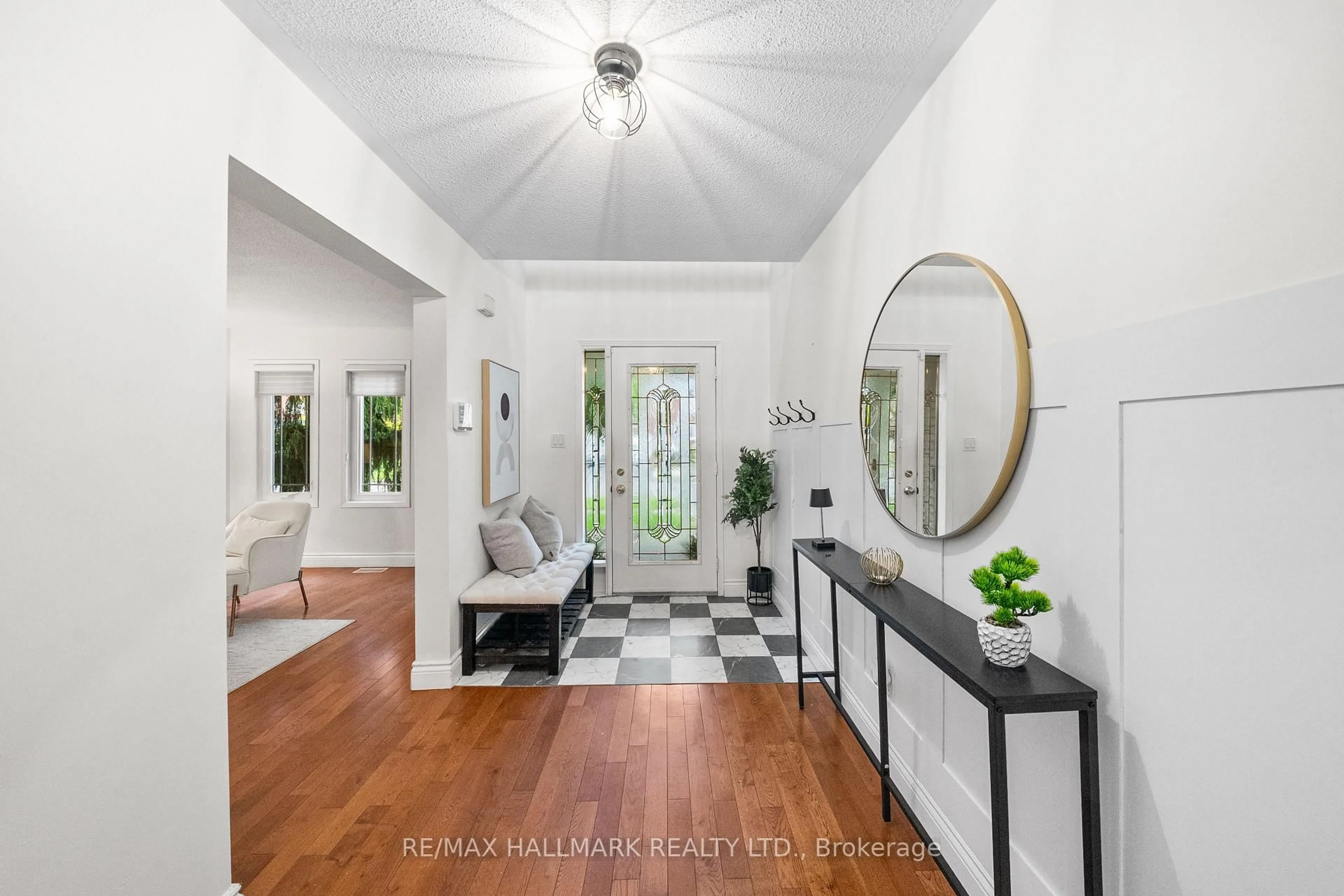 Indoor entryway for 12 Donald Wilson St, Whitby Ontario L1R 2H5